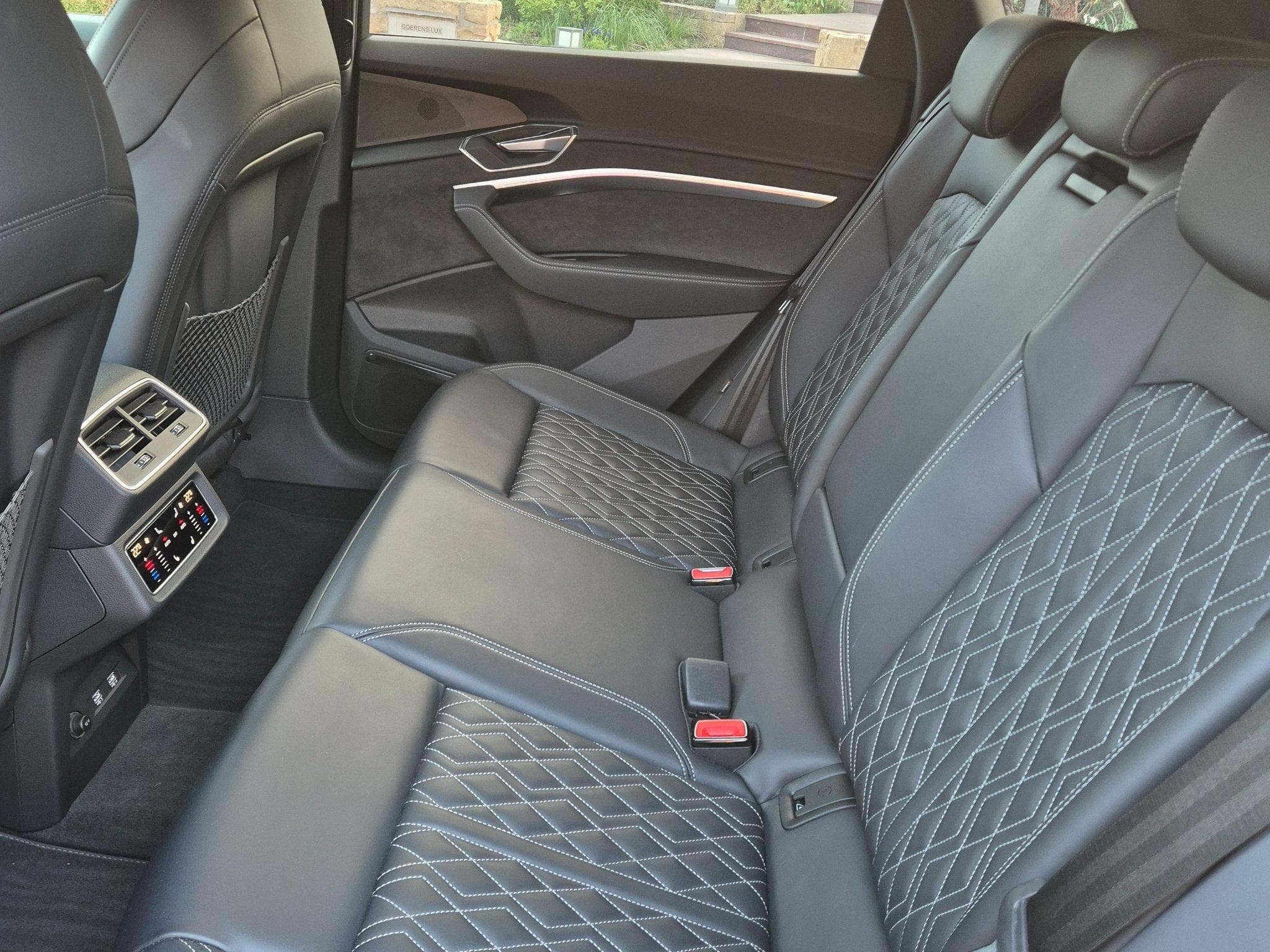 Audi e-tron Q8 E-Tron 50 (2020) - Photo 8