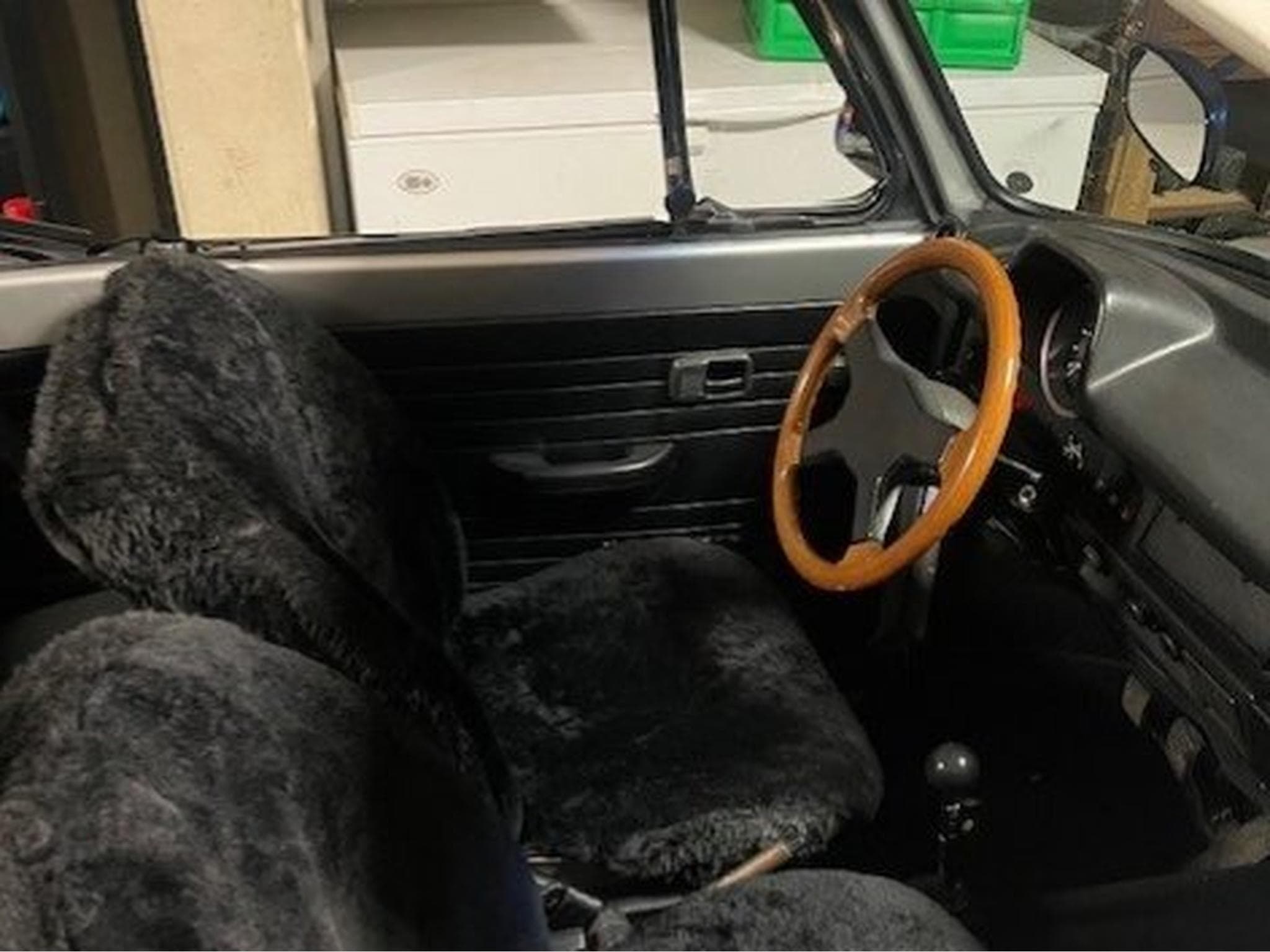 VW Coccinelle 1303 S (1976) - Photo 2