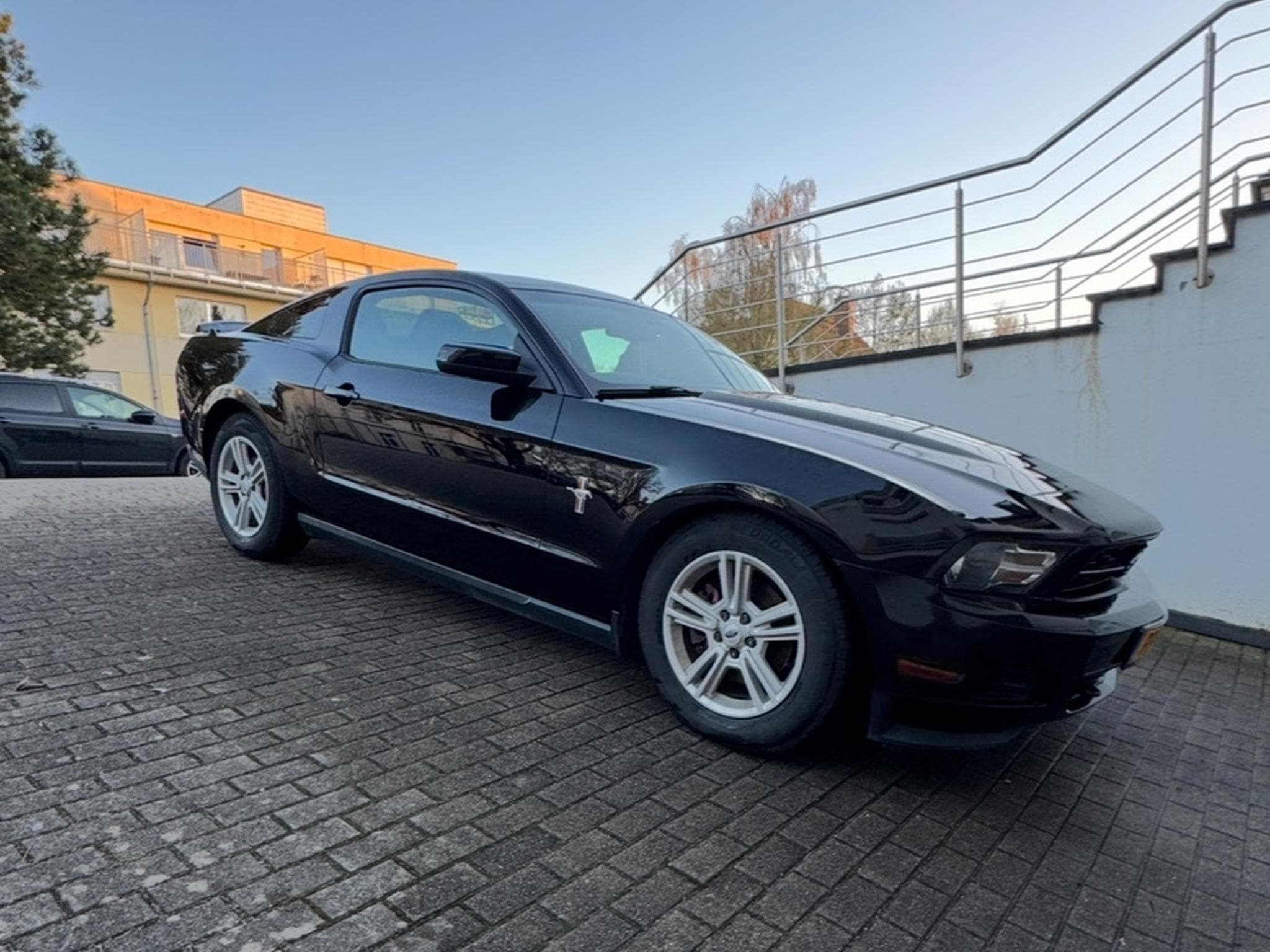 Ford Mustang (2012) - Photo 3