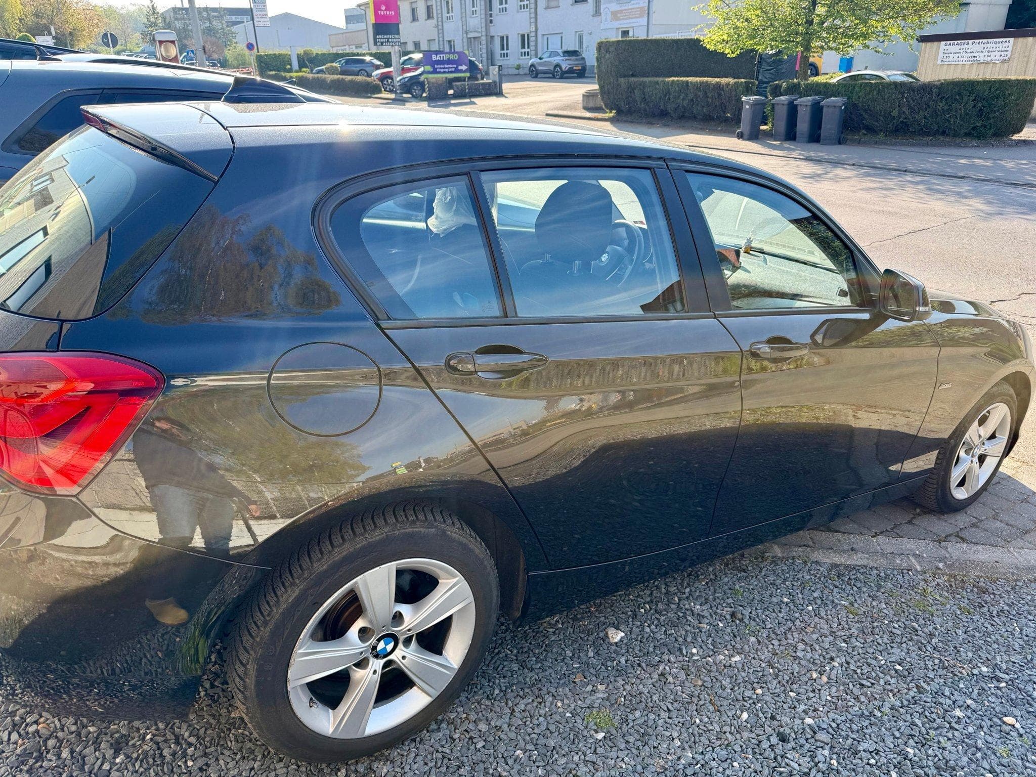 BMW 118 118i Sportline avec toit ouvrant (2016) - Photo 1