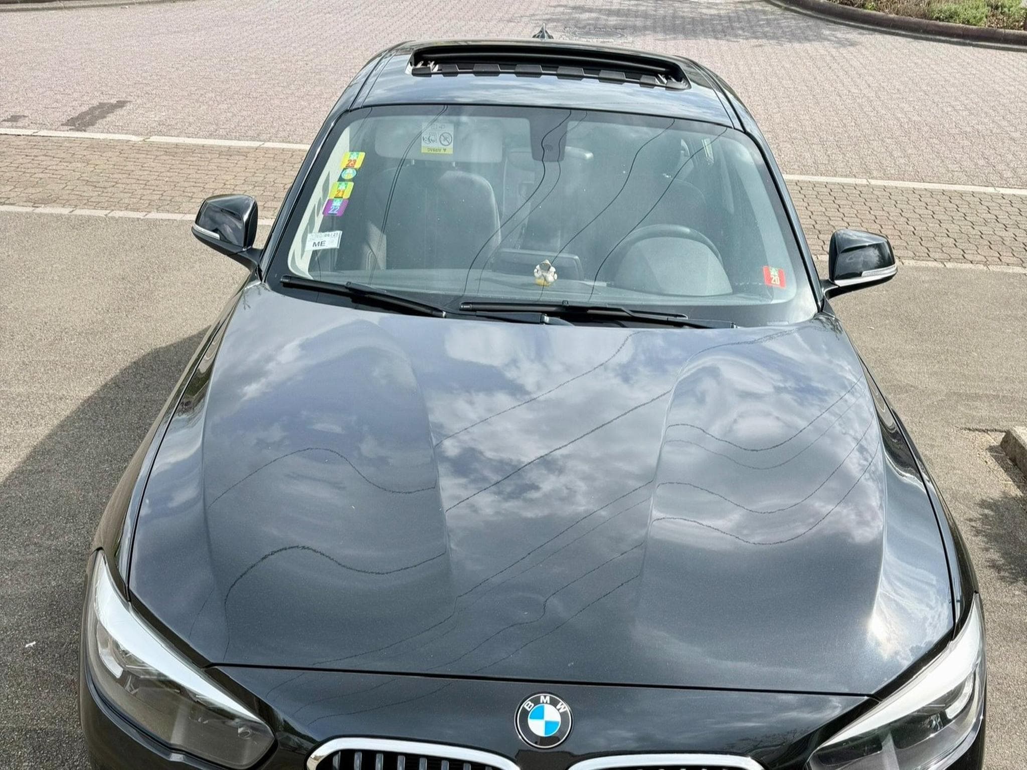 BMW 118 118i Sportline avec toit ouvrant (2016) - Photo 3