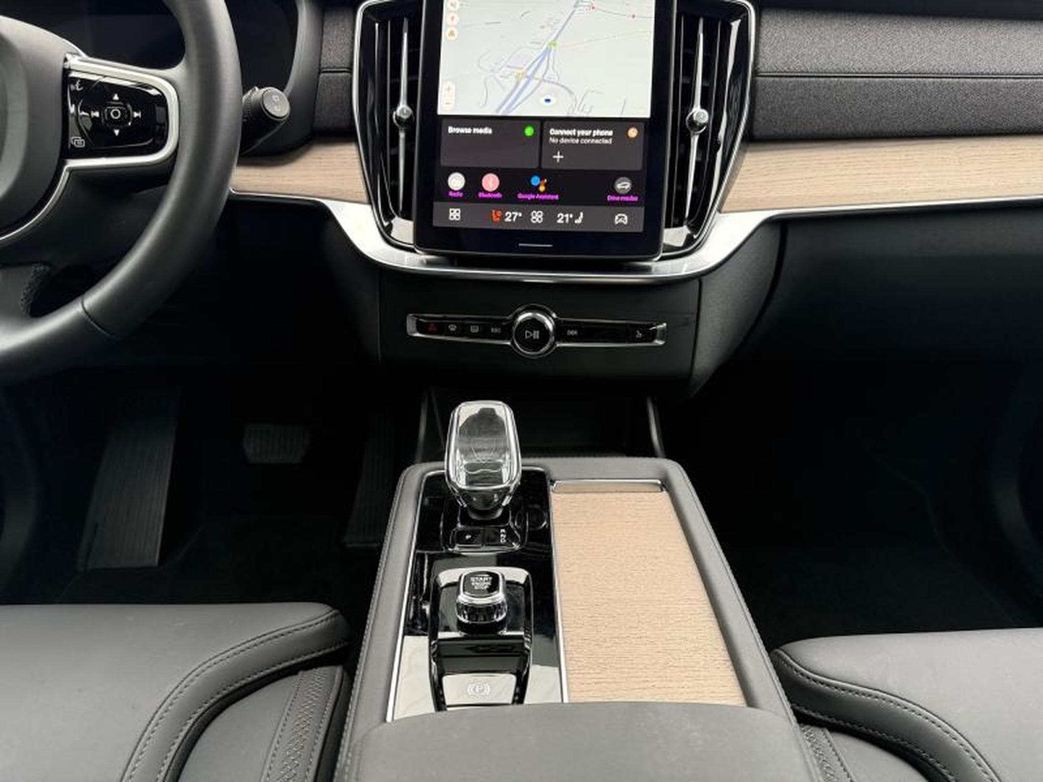 Volvo XC90 T8 Ultra Dark / Hybride (2025) - Photo 18