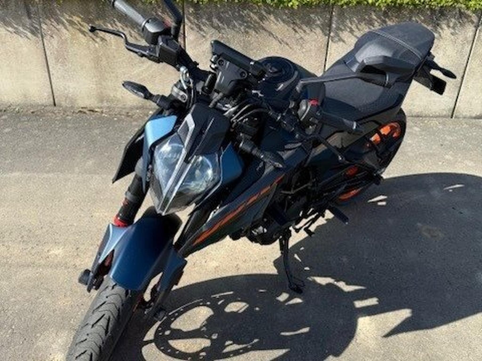 KTM Duke Duke125 (2024) - Photo 1