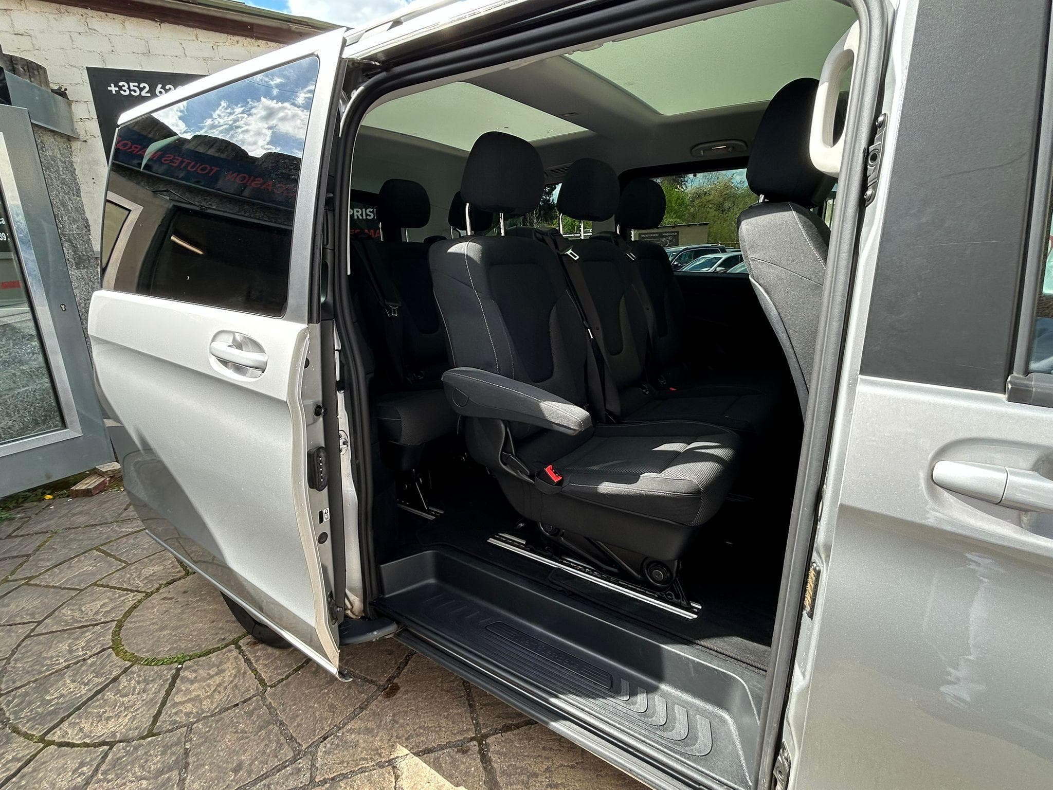 Mercedes V 220 CDI 8 PLACES PANORAMA (2019) - Photo 12