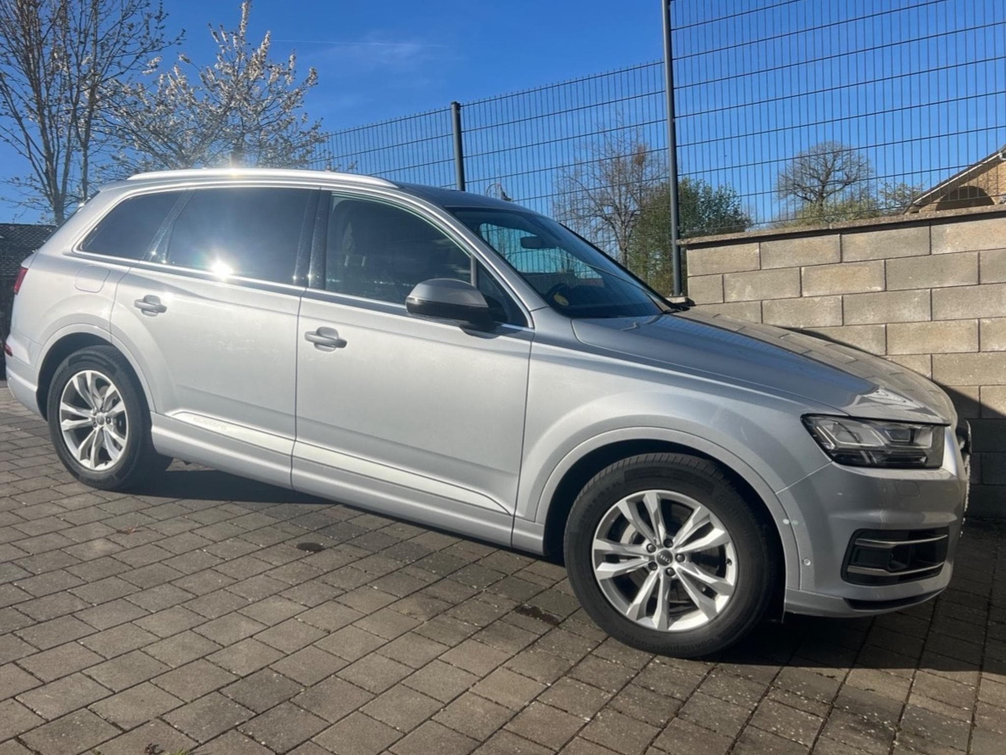 Audi Q7 nouveau modèle 2015 (2015) - Photo 1