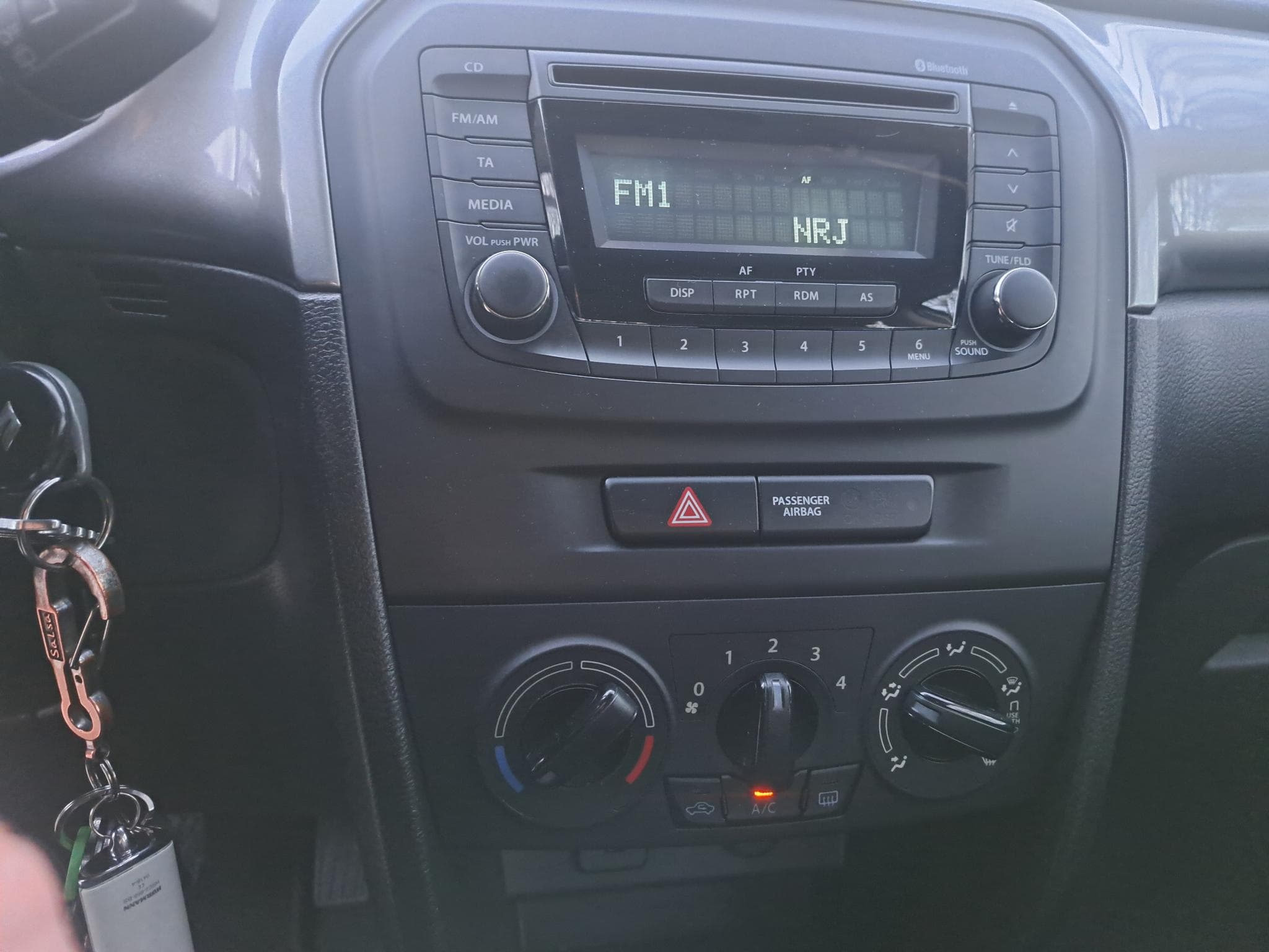 Suzuki Vitara 1.6i 4x2 120CV (2017) - Foto 10