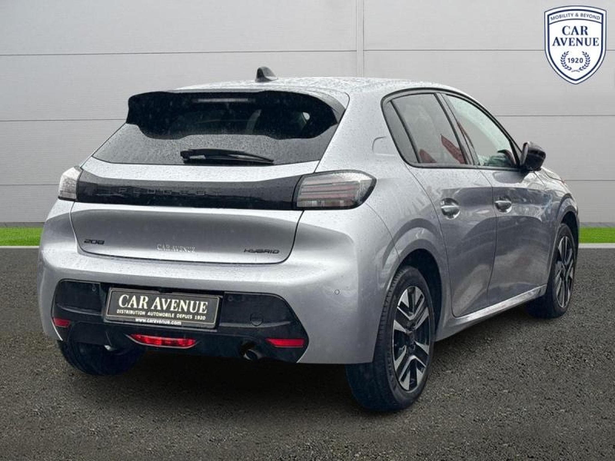 PEUGEOT 208 1.2 Hybrid 100ch Allure e-DCS6 (2024) - Photo 3