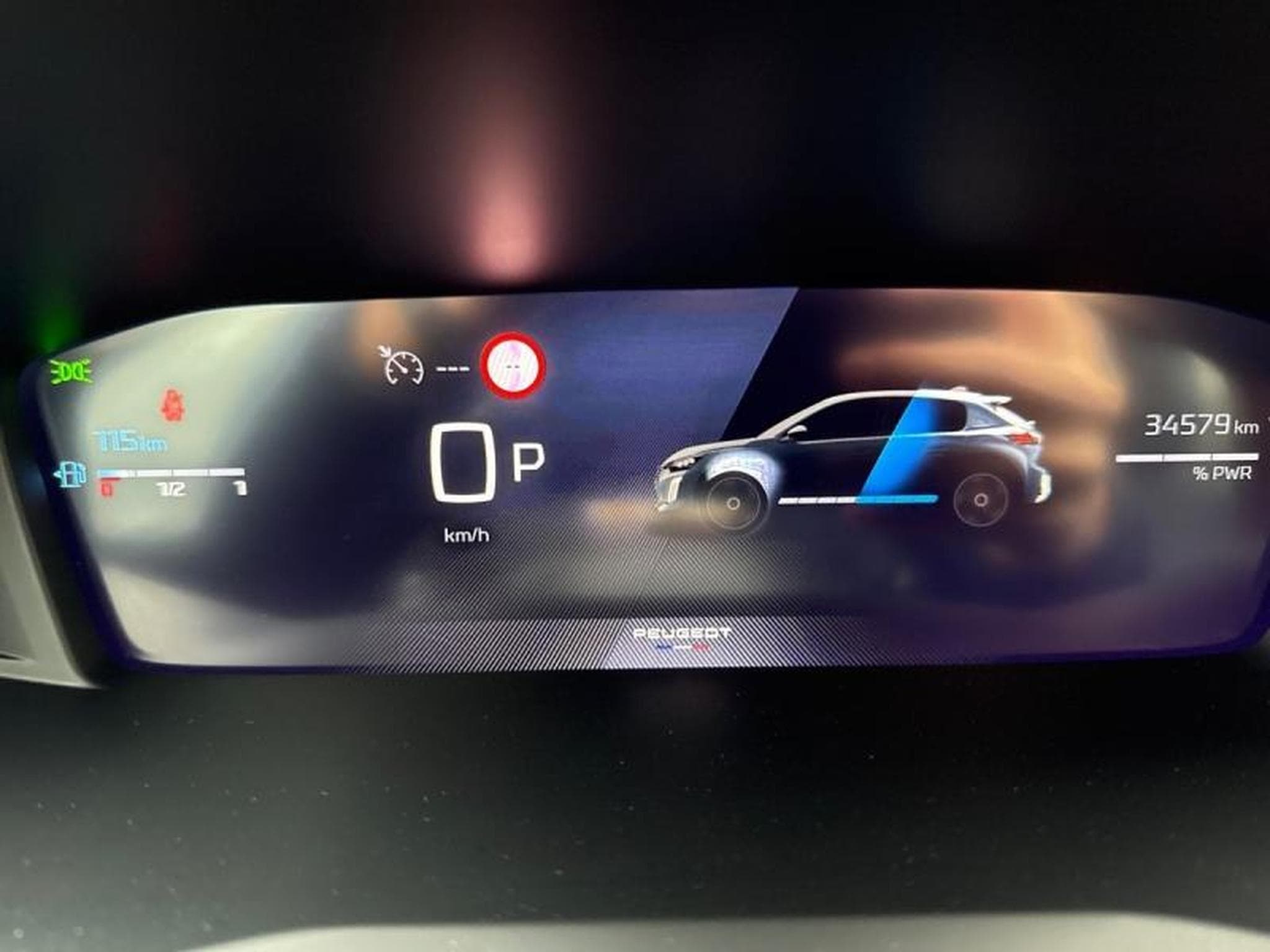 PEUGEOT 208 1.2 Hybrid 100ch Allure e-DCS6 (2024) - Photo 4