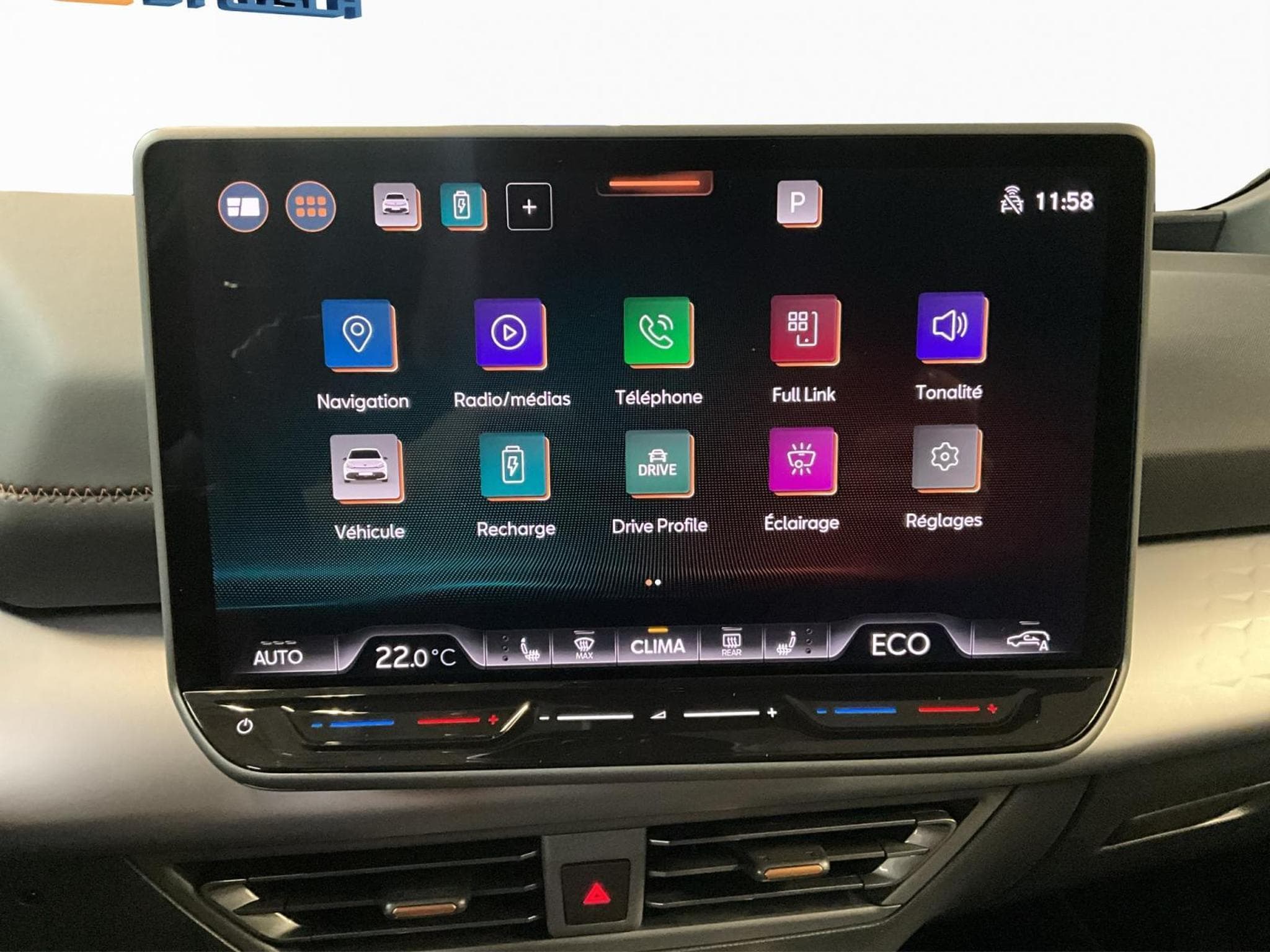 Cupra Born Zertifikat+77kWh+eBoost+LM20+P.Sennheiser (2024) - Foto 14