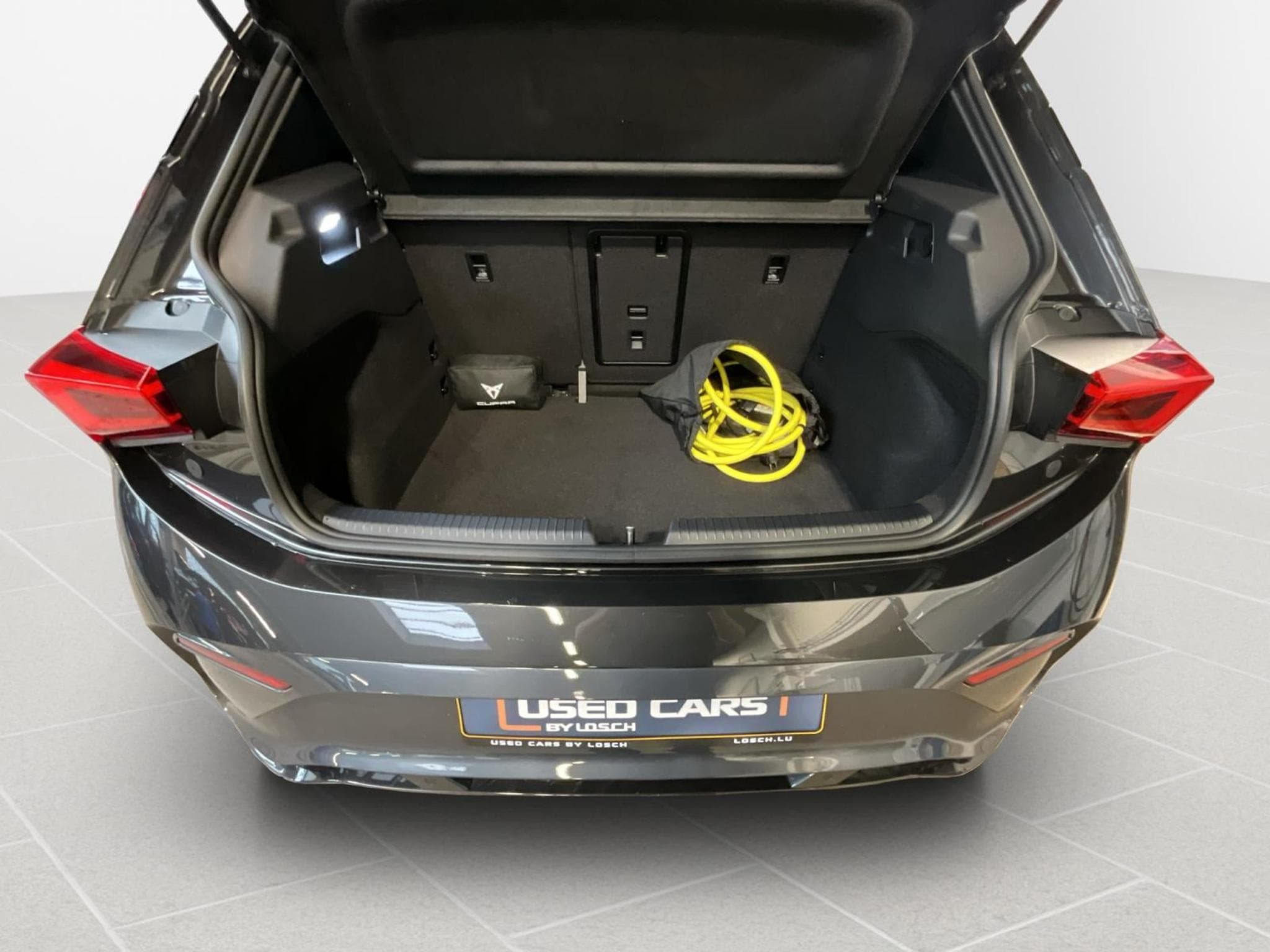 Cupra Born Zertifikat+77kWh+eBoost+LM20+P.Sennheiser (2024) - Foto 17