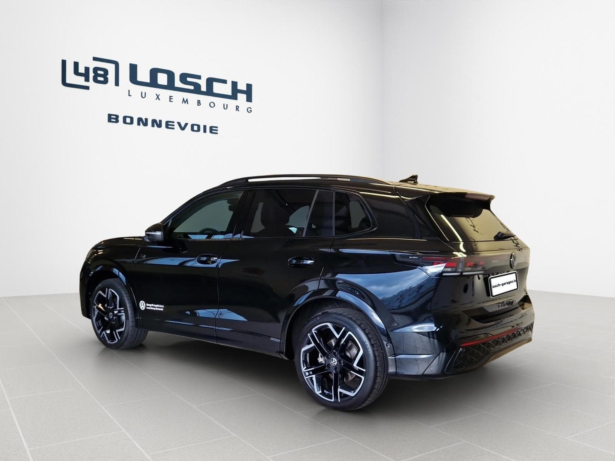 VW Tiguan R-LINE (2025) - Foto 5