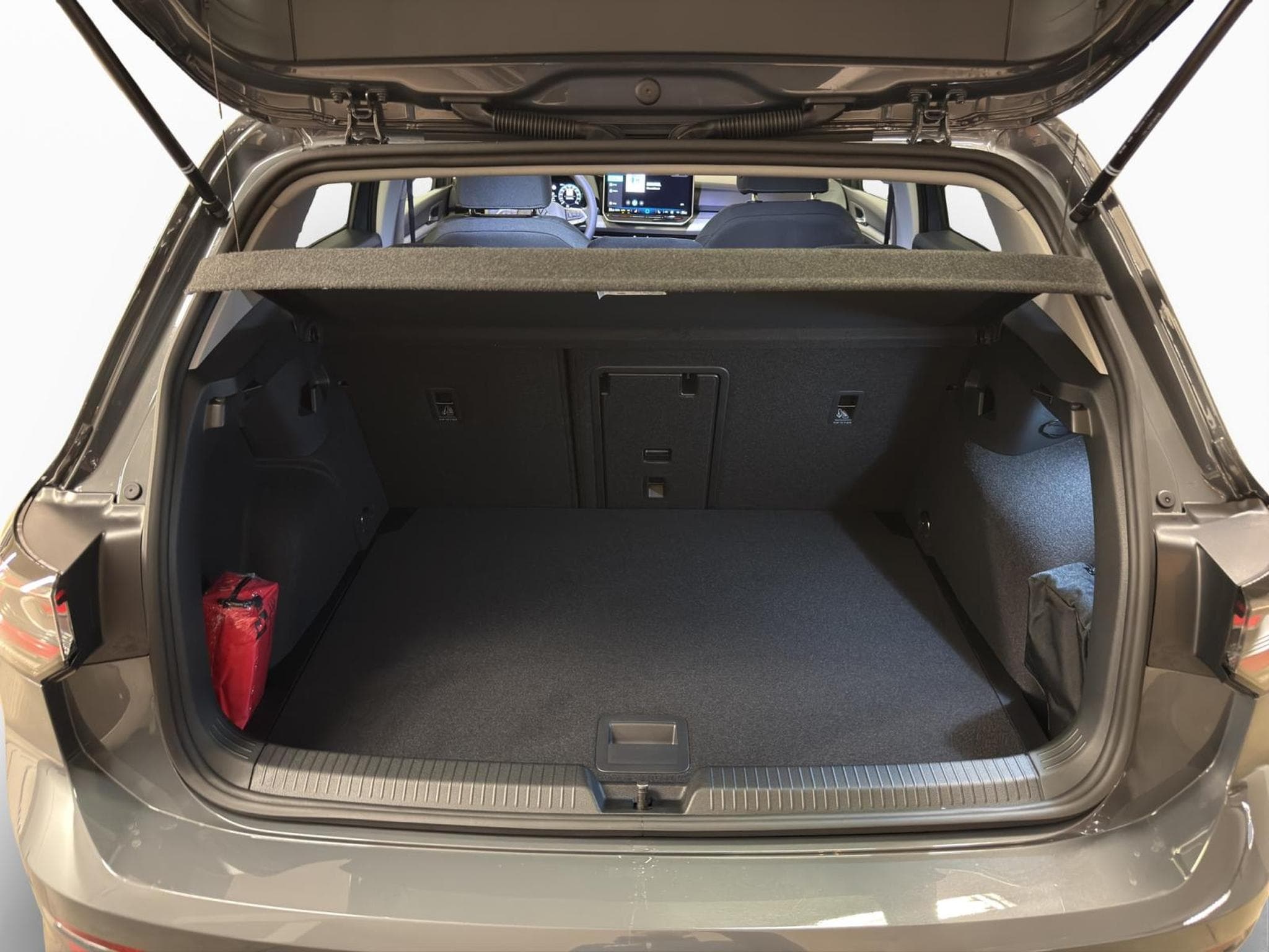 VW Golf LIFE (2026) - Photo 17