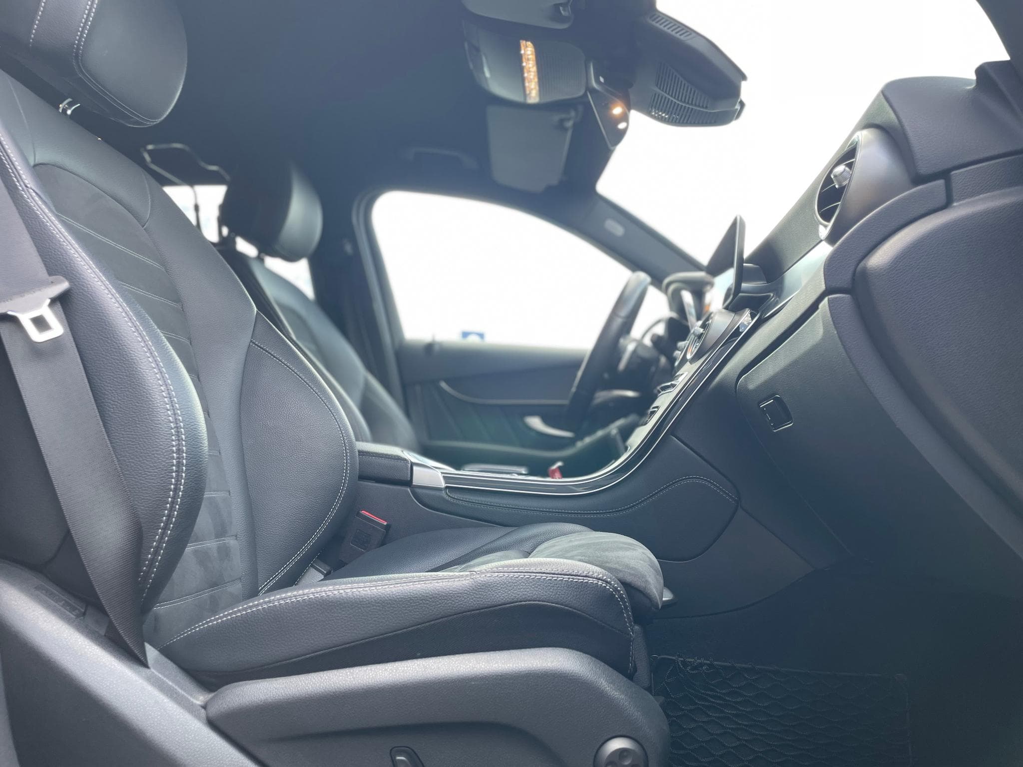 Mercedes GLC 400 D 4Matic 9G-Tronic (2019) - Foto 4