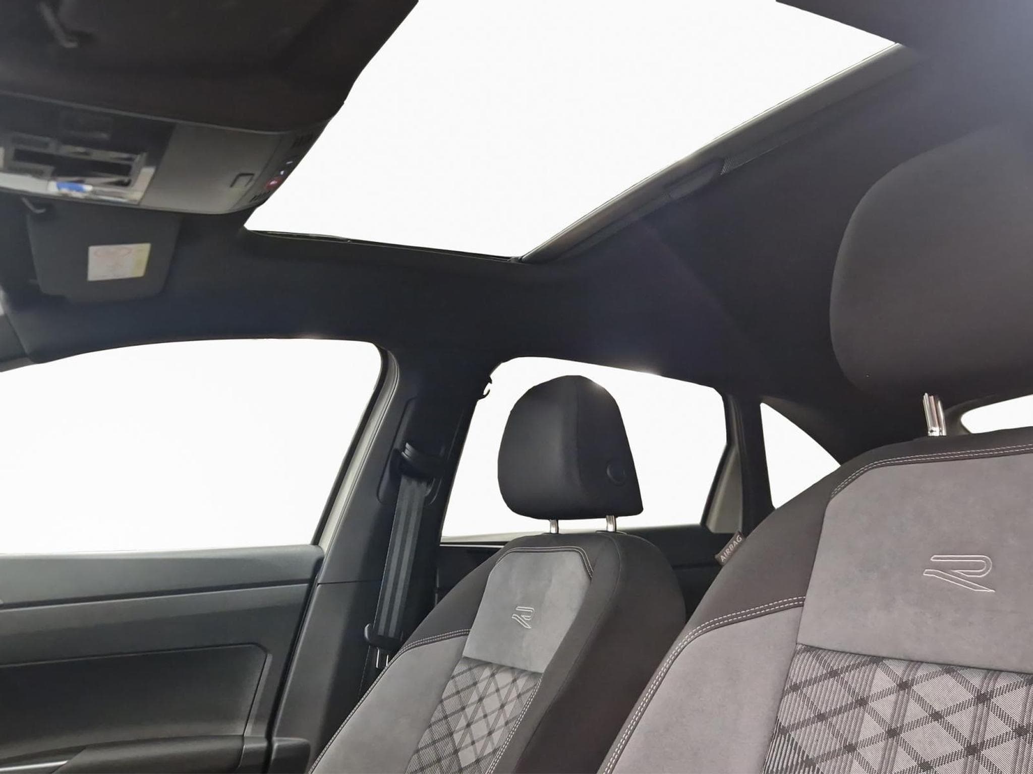 VW Taigo R-LINE (2024) - Foto 15