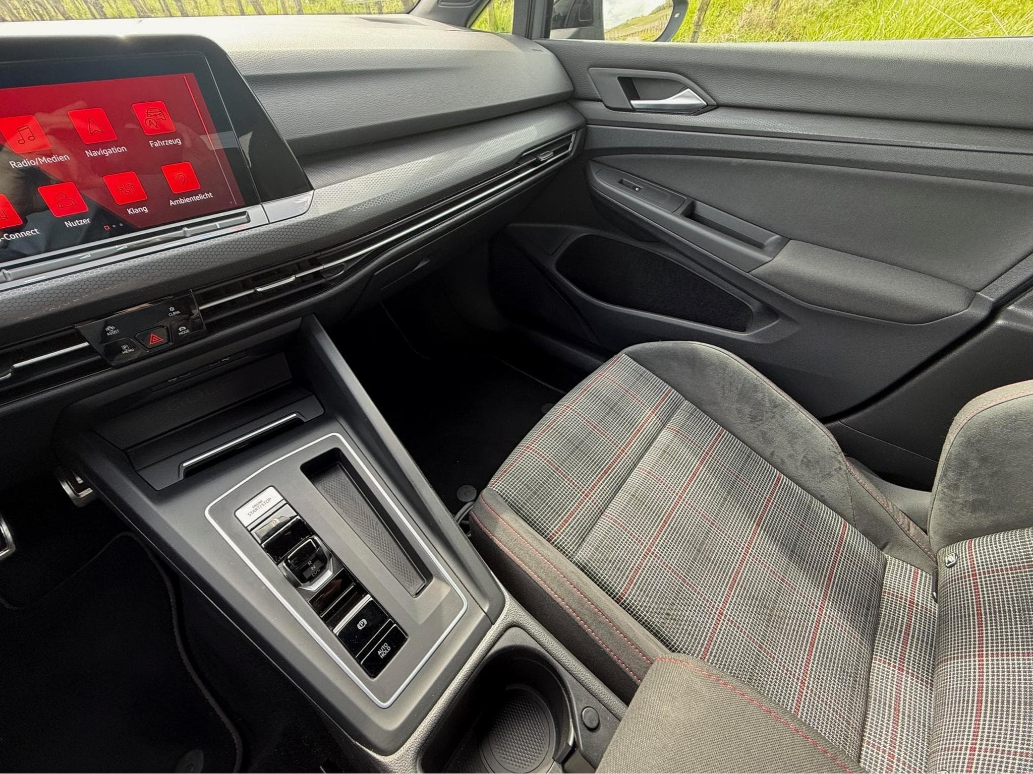 VW GTI VW GOLF VIII GTI 2.0 TSI 245cv DSG7 (2022) - Photo 3