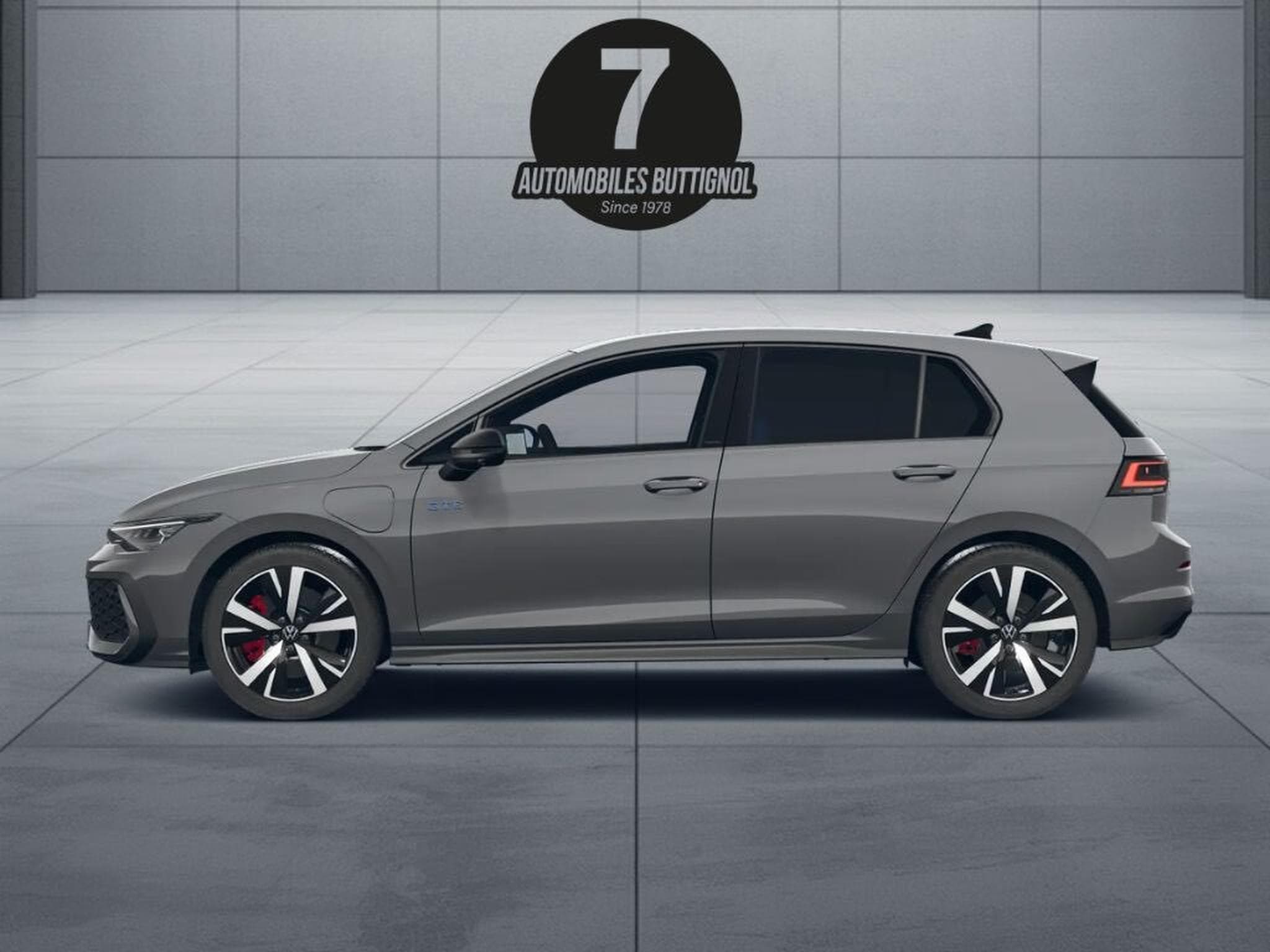 VW Golf Volkswagen Golf 8 GTE 272ch phase 2 DSG 140km Nardo grey (2025) - Photo 2