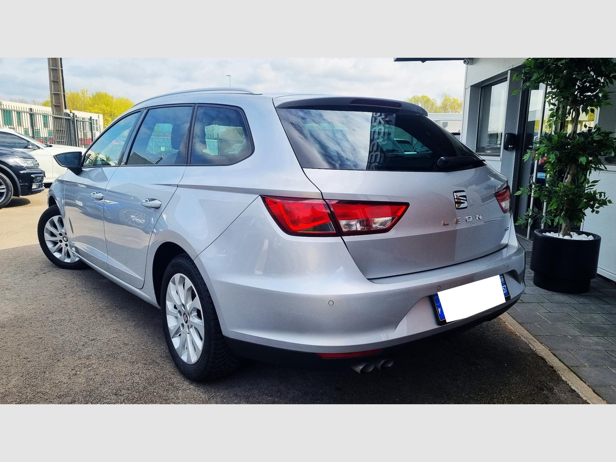 Seat Leon 2.0 TDI 150 CH STYLE BUSINESS (2016) - Photo 4