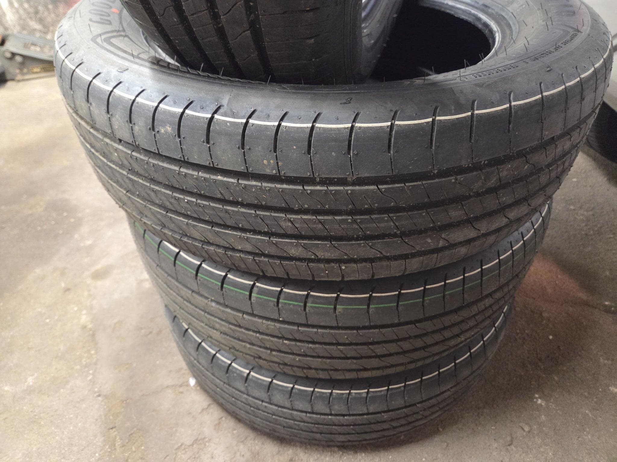 pneus – 17 - Photo 2