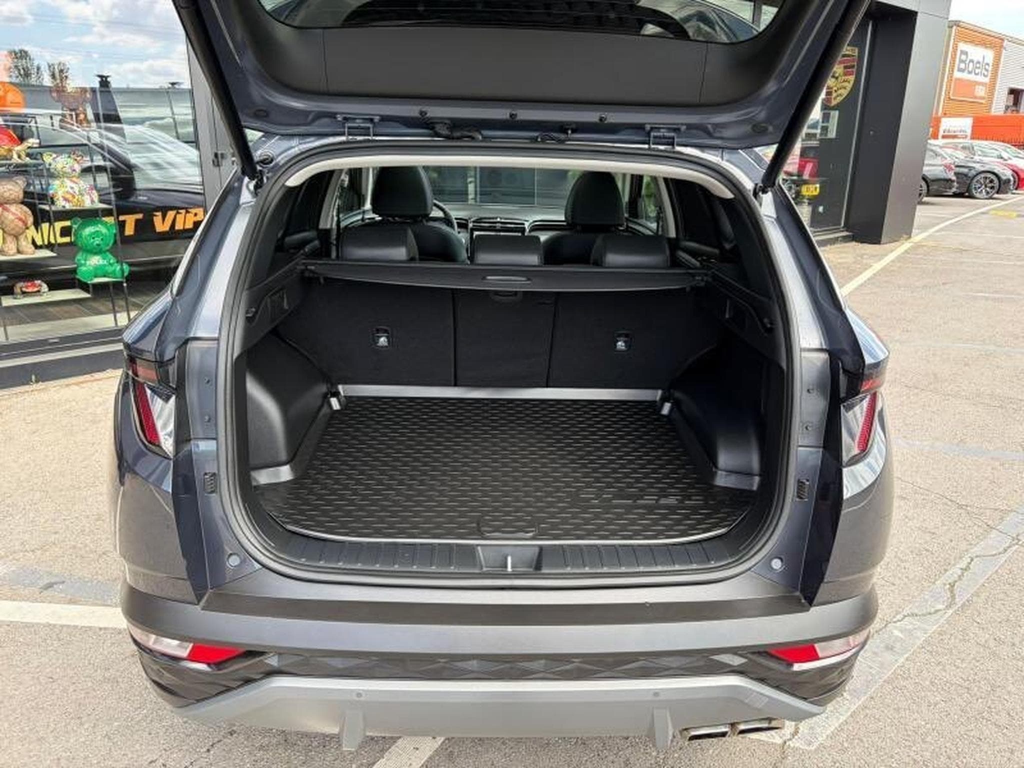 Hyundai Tucson IX35 1.6L 150CV (2022) - Photo 16