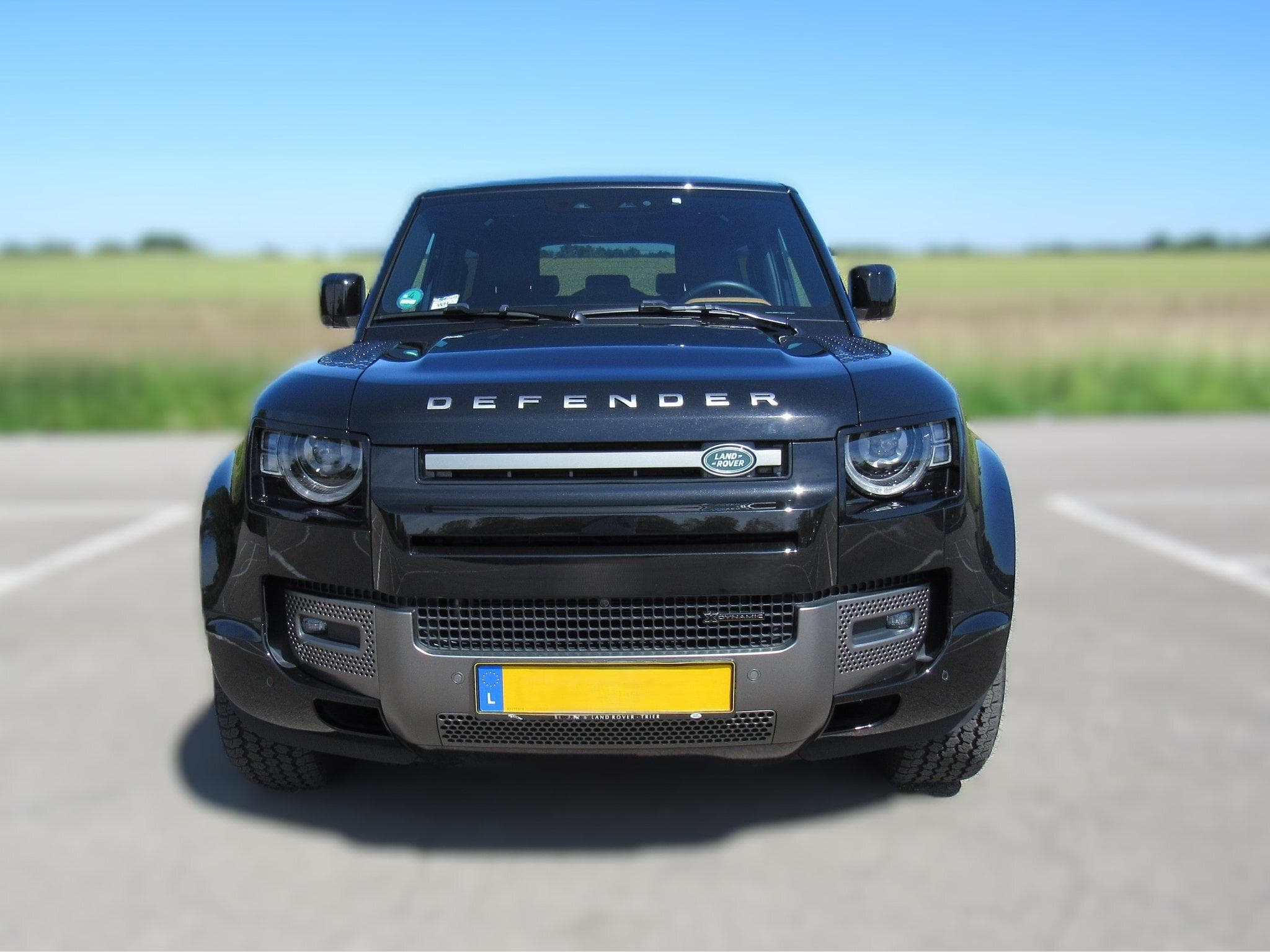 Land-Rover Defender Defender 90 3.0 D250 X-Dynamic HSE (2022) - Photo 2