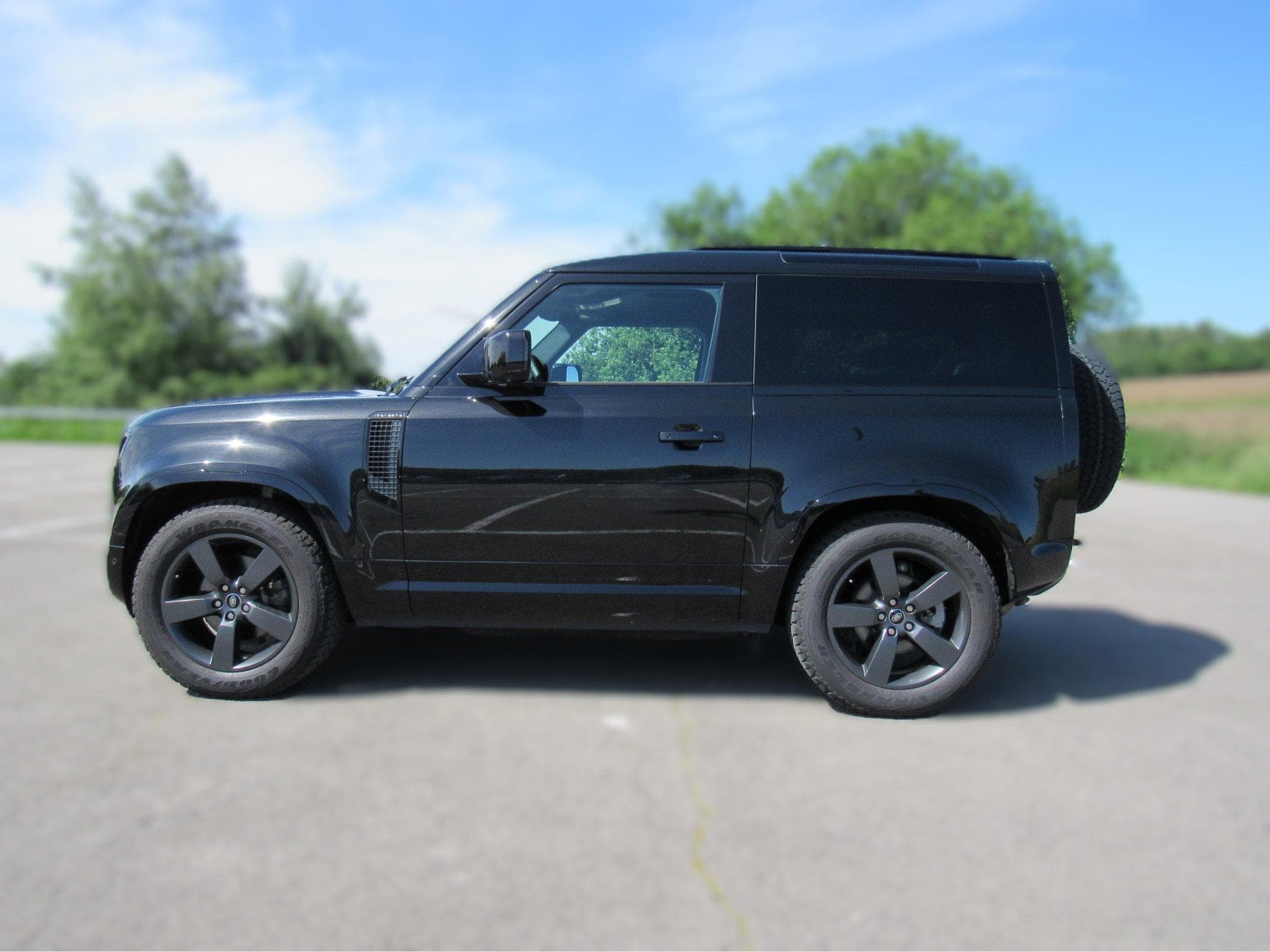 Land-Rover Defender Defender 90 3.0 D250 X-Dynamic HSE (2022) - Photo 3