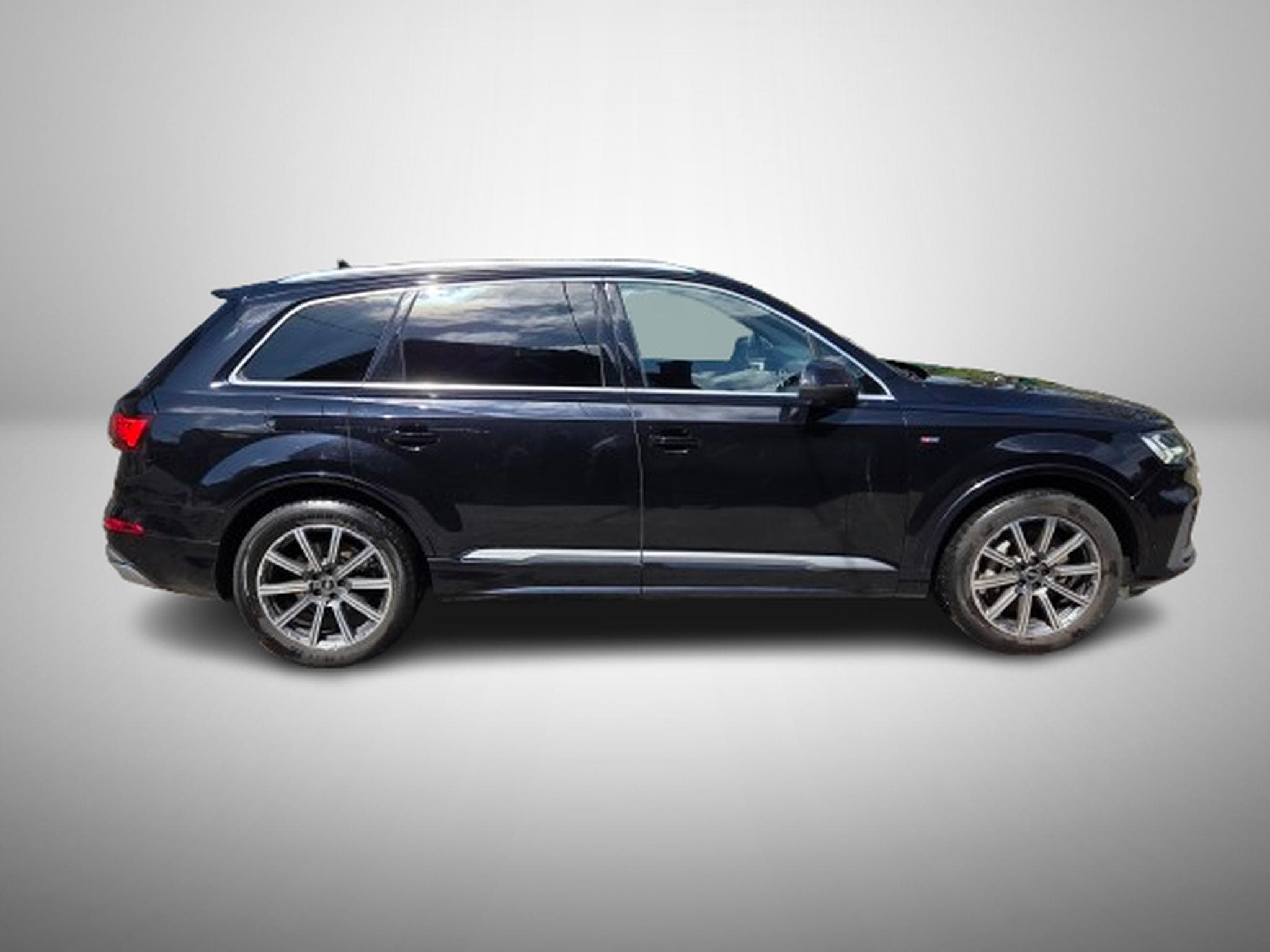 Audi Q7 55 TFSI e S line Quattro Tiptronic (2021) - Photo 4