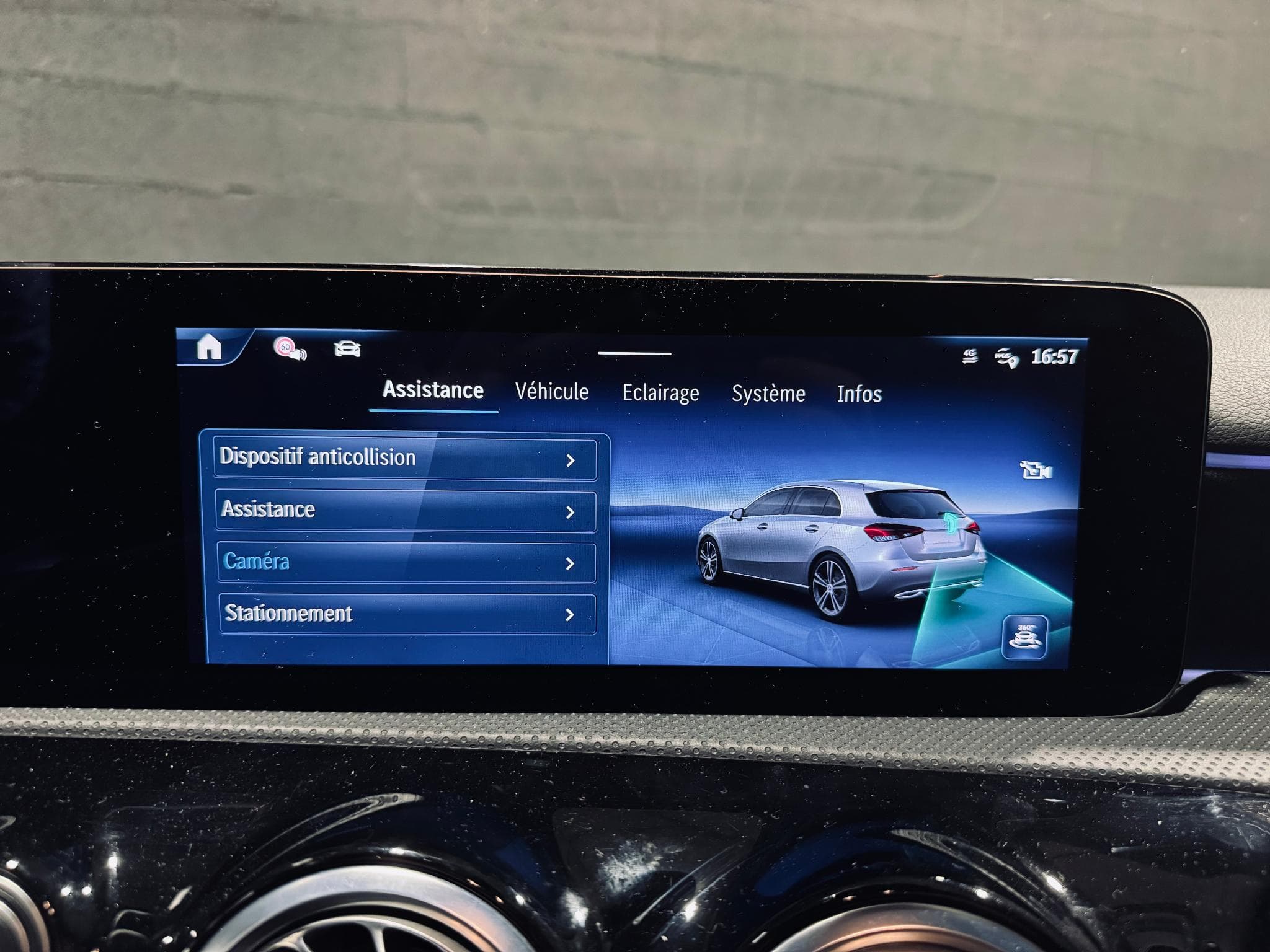 Mercedes A 200 Classe A 200 d 8G-DCT AMG Line (2025) - Photo 15