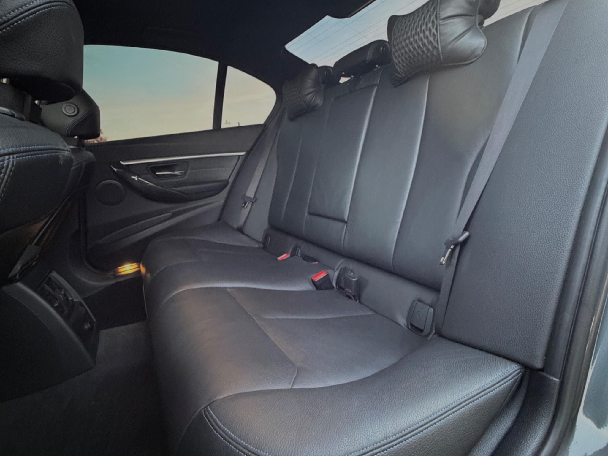 BMW 330 Pack M (2018) - Photo 7