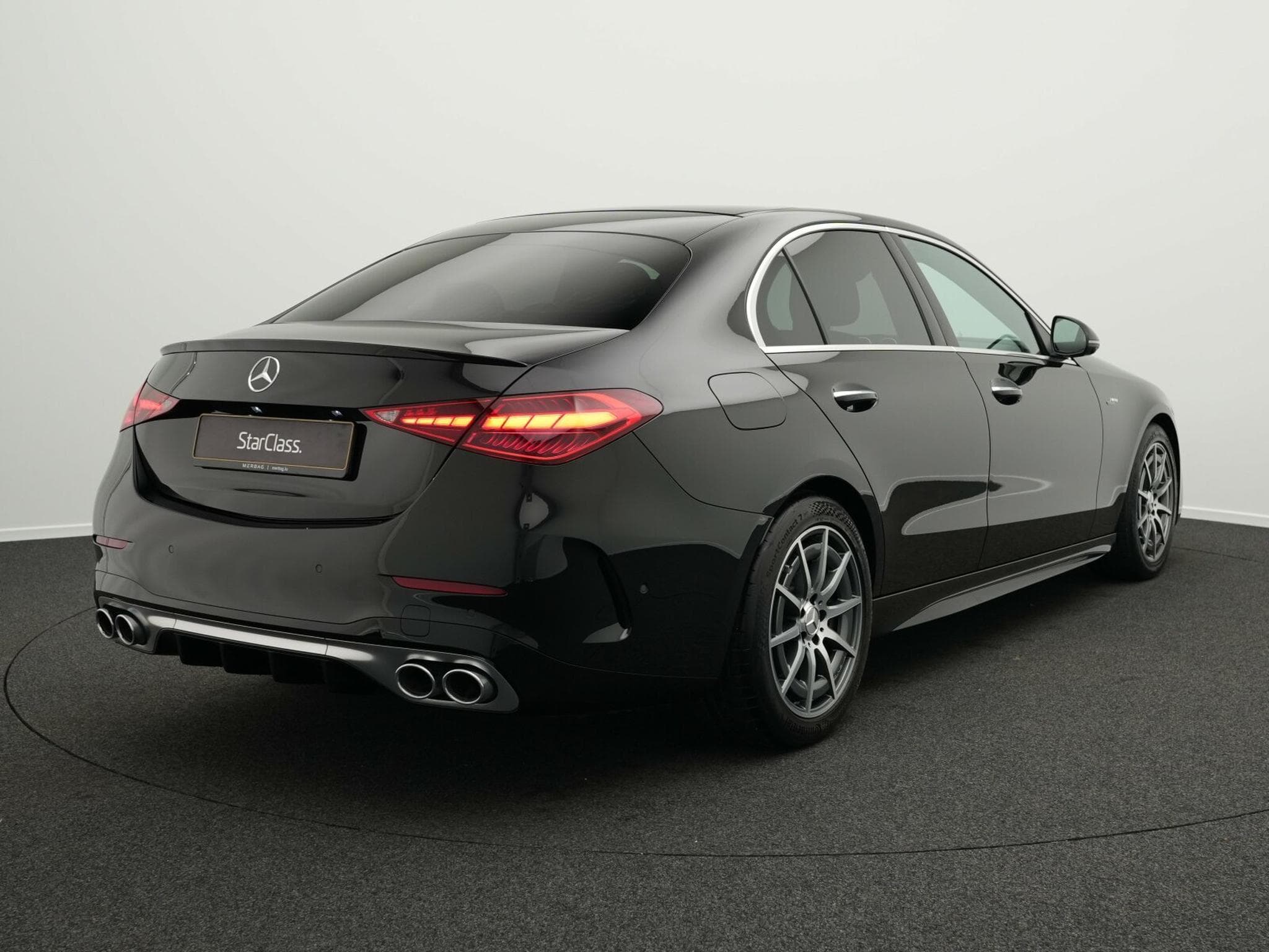 Mercedes C 43 AMG 4MATIC Digital+Pano+360°+Memo+Distr (2024) - Photo 3