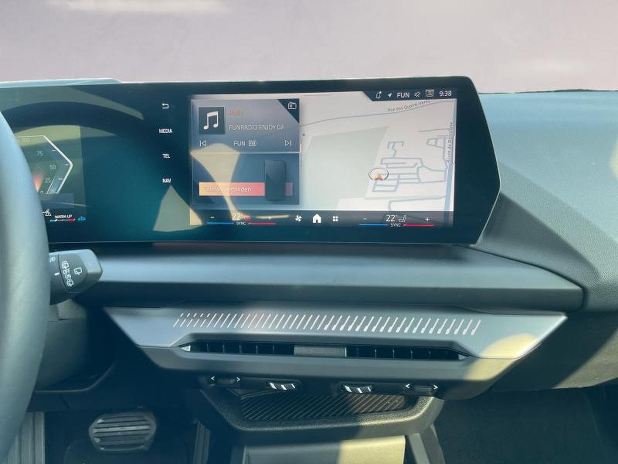 BMW 120 120 Kit M Sport (2024) - Foto 10