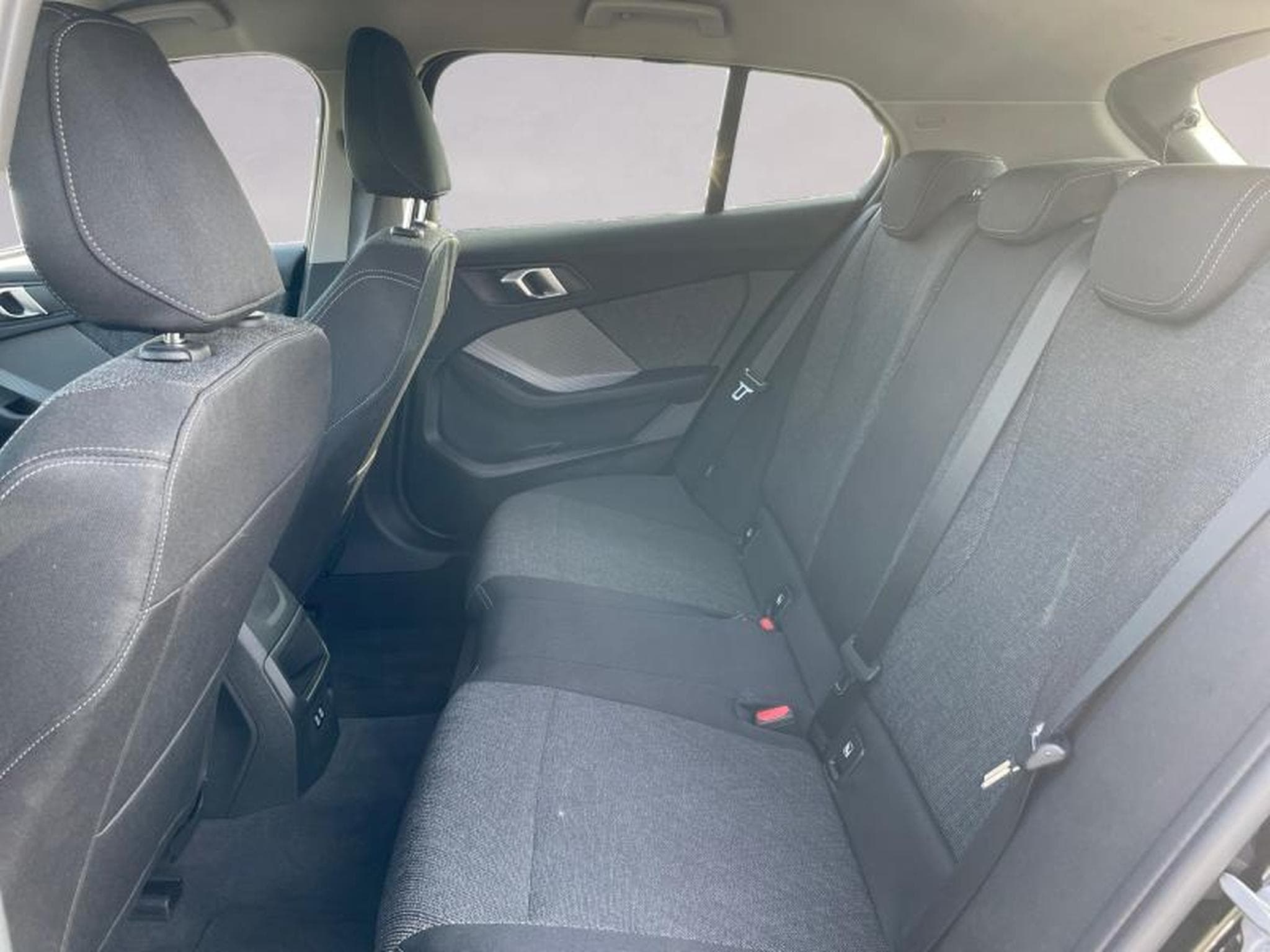 BMW 120 120 Kit M Sport (2024) - Foto 12