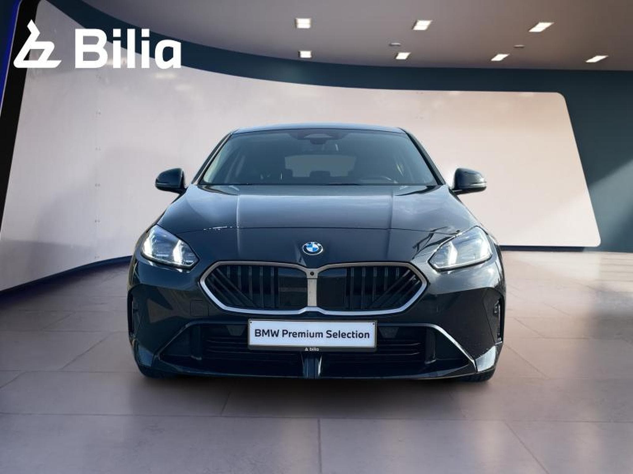 BMW 120 120 Kit M Sport (2024) - Foto 2