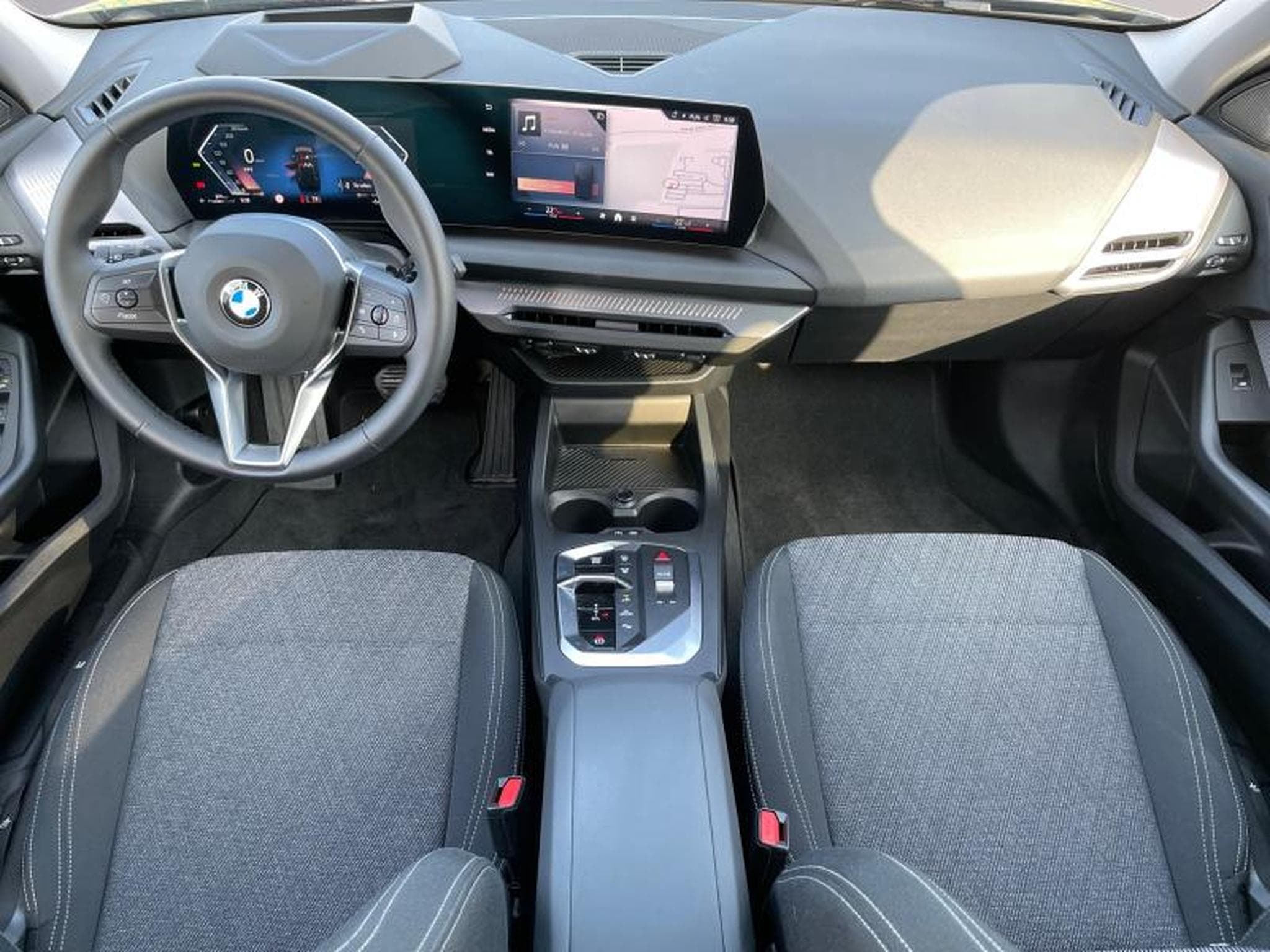 BMW 120 120 Kit M Sport (2024) - Foto 7