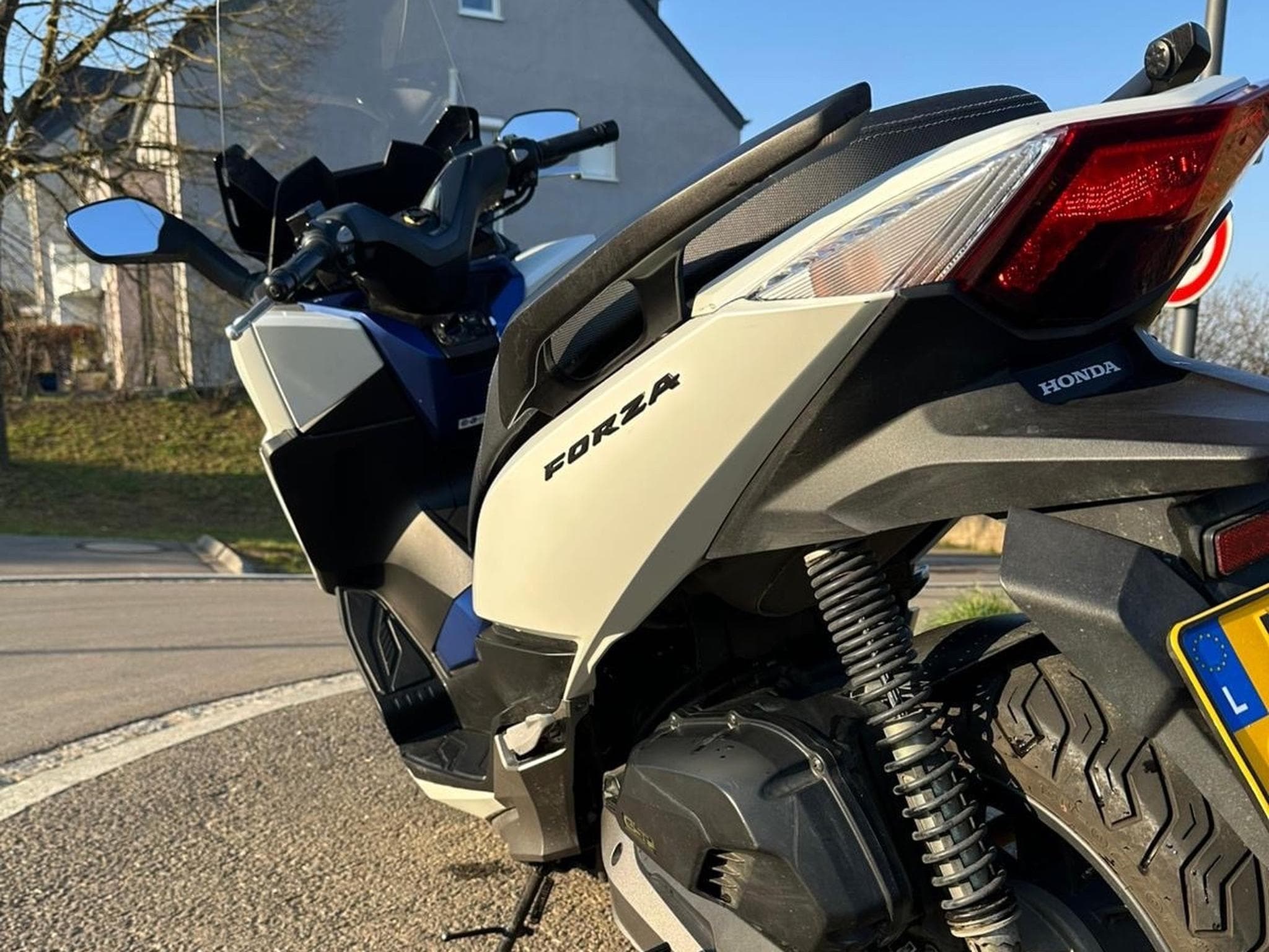Honda Forza 125 cm3 (2017) - Foto 2