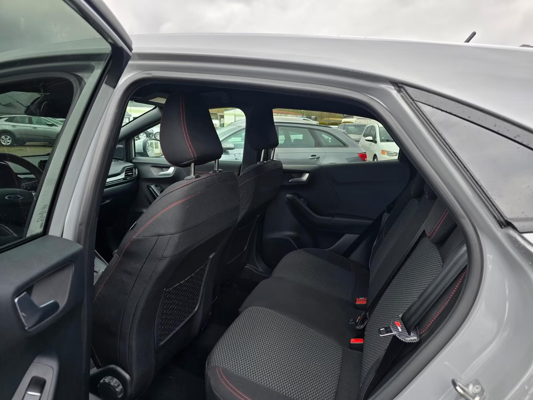 Ford Puma 1.0 EcoBoost St-Line KAMERA NAVI APPLE LED NSW SHZ (2023) - Photo 4