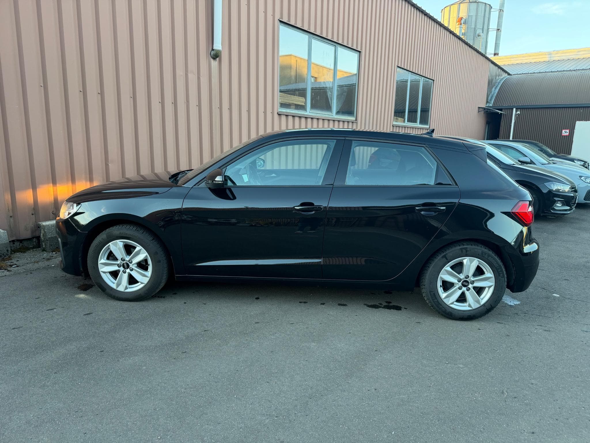 Audi A1 25 TFSI 95CH Sportback Business (2022) - Photo 4