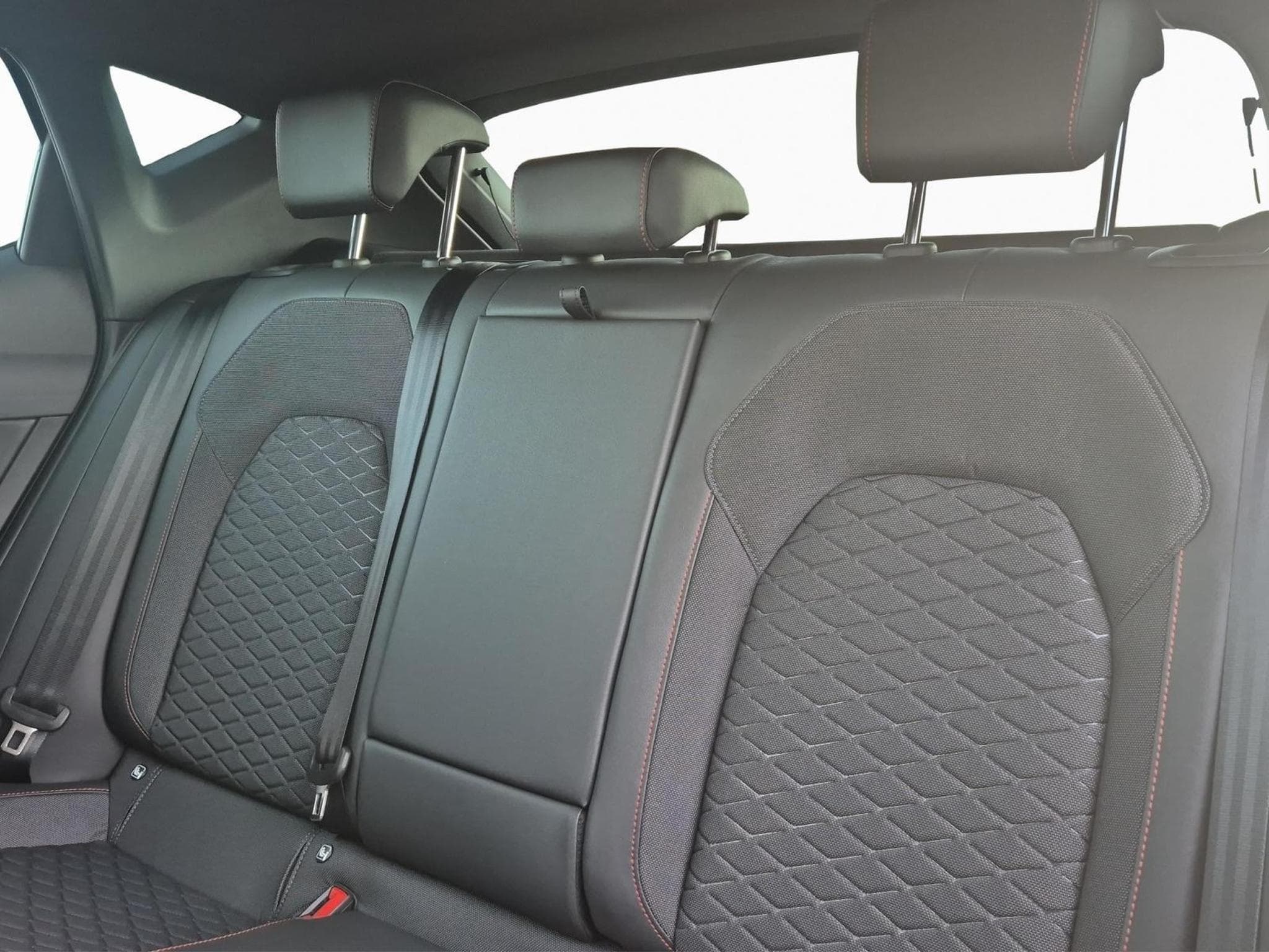 Seat Leon FR (2025) - Photo 15