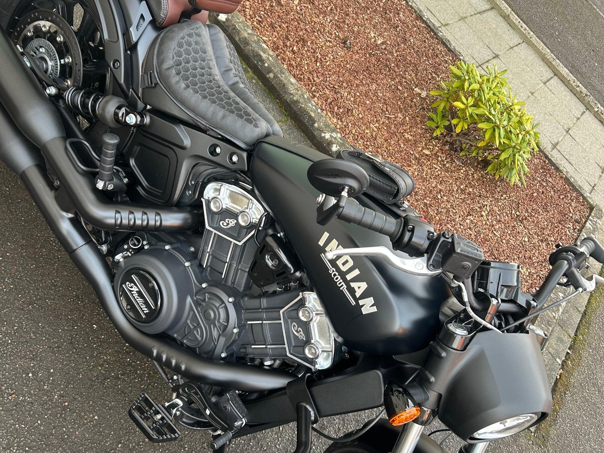 Indian Scout scout bobber (2024) - Foto 3