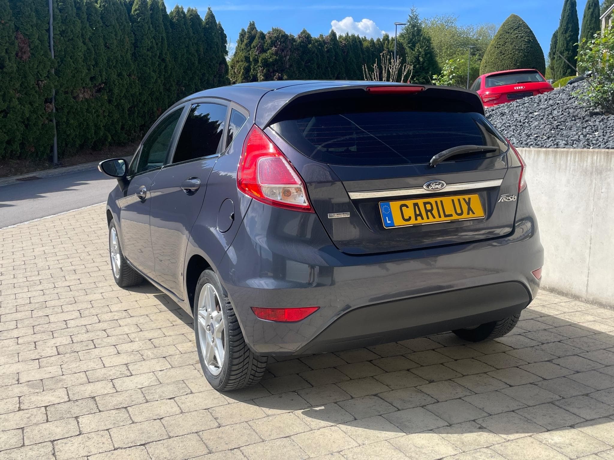 Ford Fiesta 1.0 (2013) - Photo 9