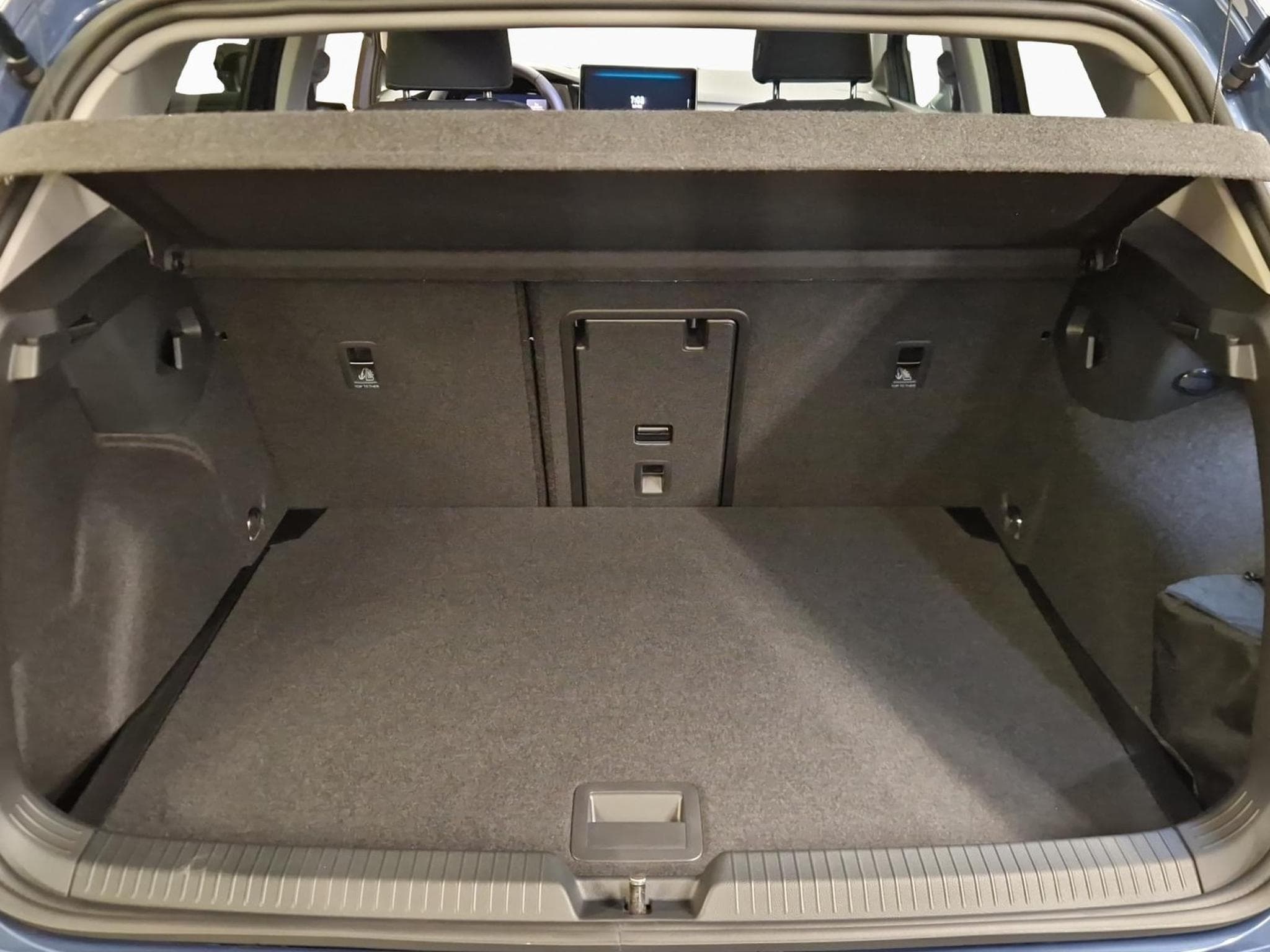 VW Golf LIFE (2026) - Photo 16