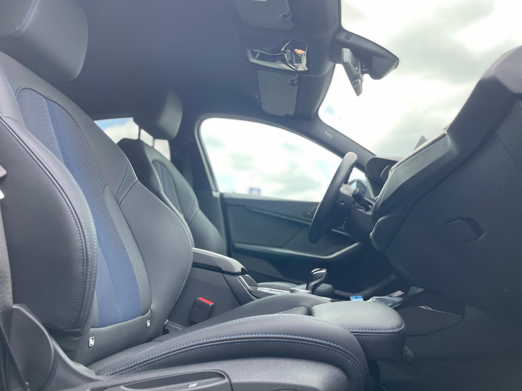 BMW 218 Gran Coupé i Pack M Auto (2024) - Foto 4