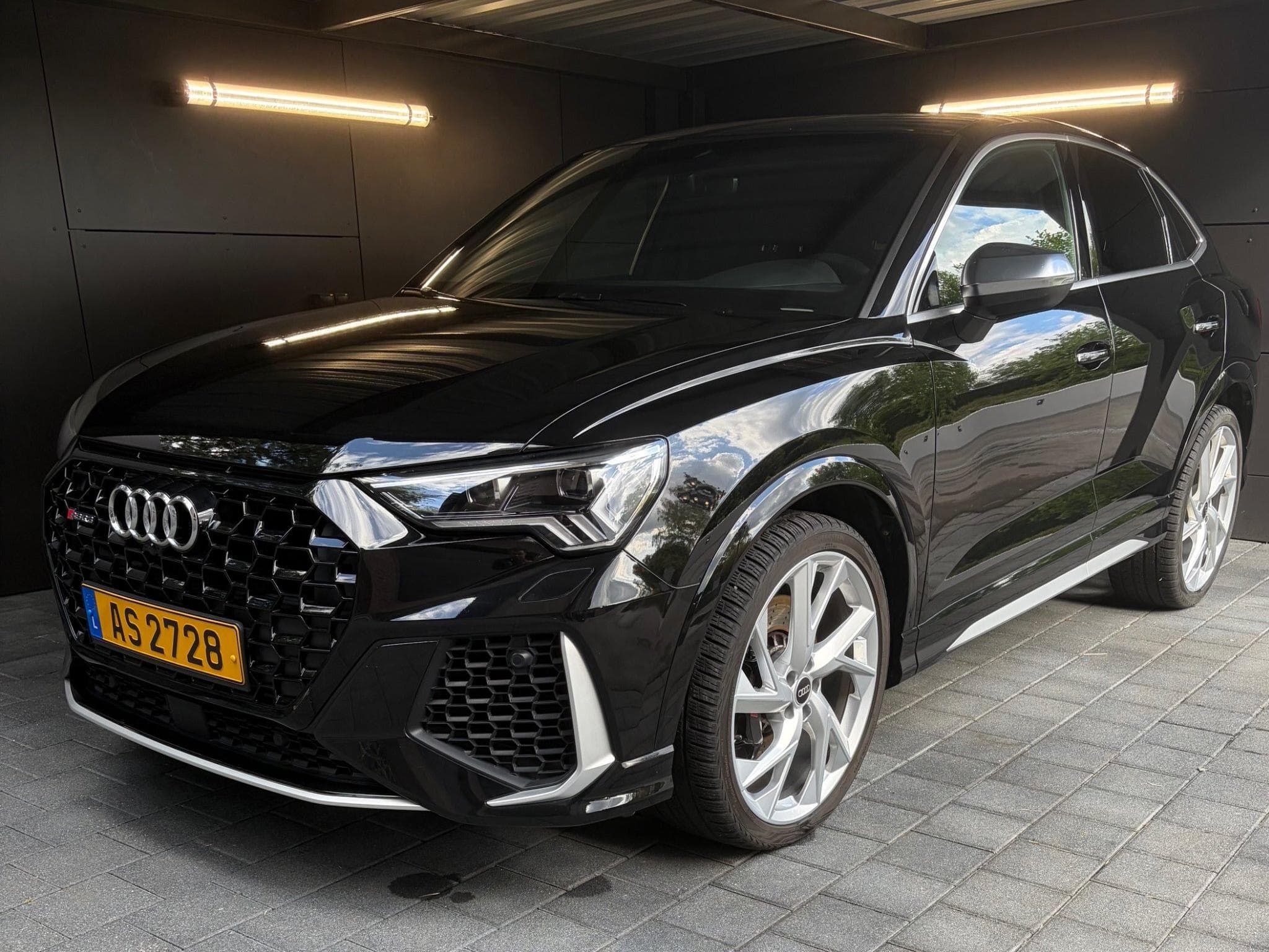 Audi RSQ3 Finition Chrome (2023) - Foto 1