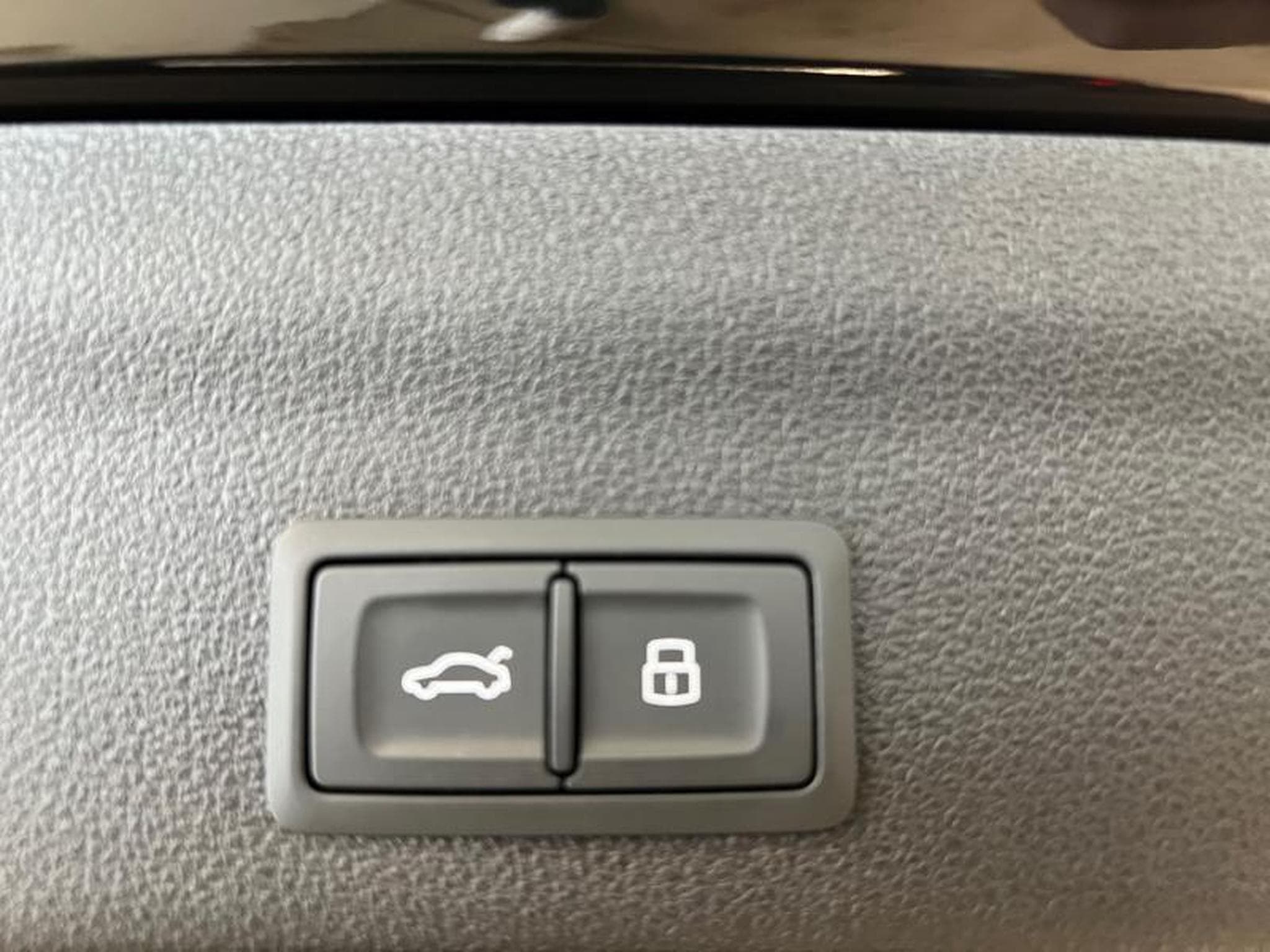 Audi A6 S-Line (2023) - Photo 20