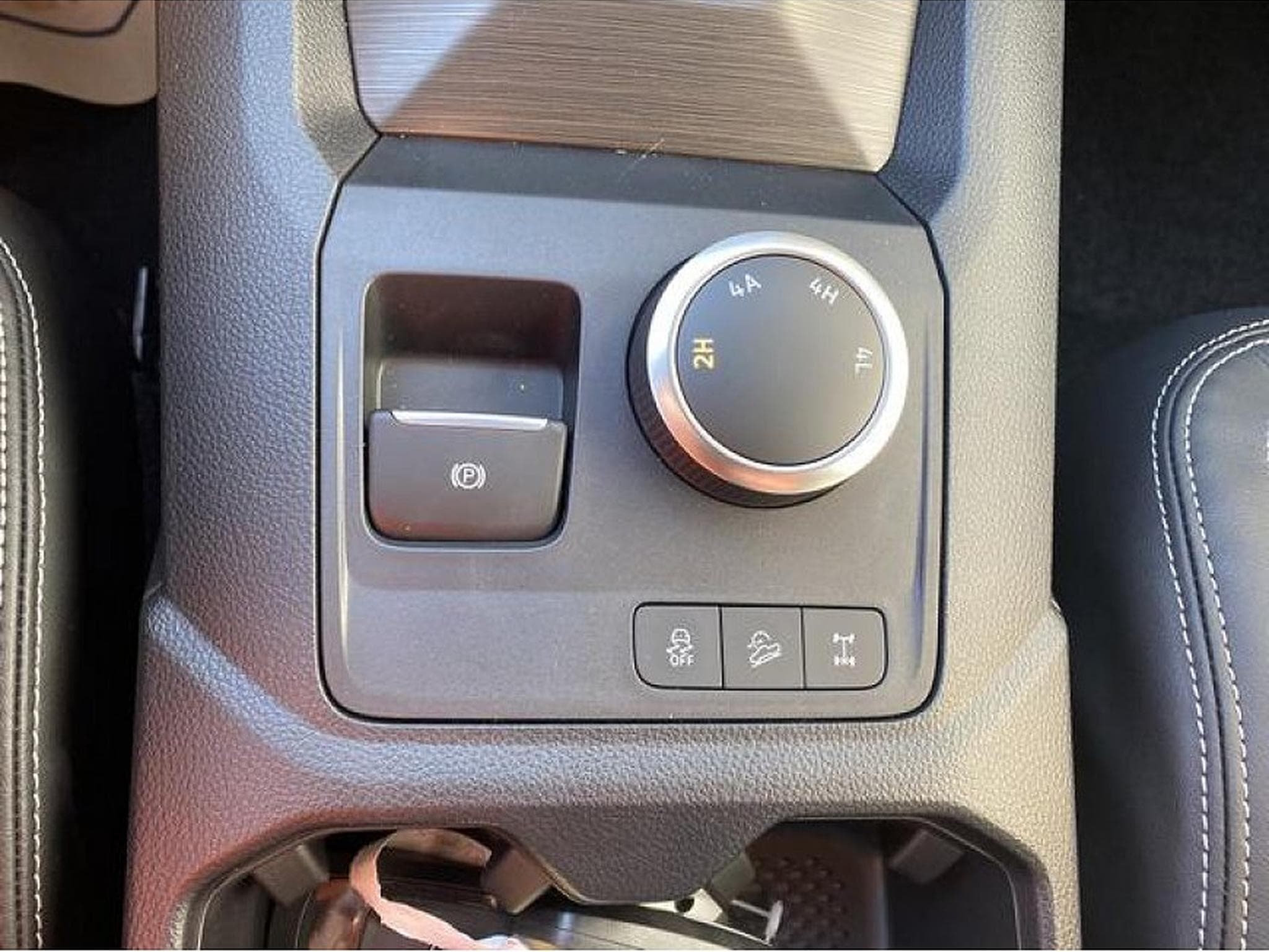 VW Amarok (2024) - Foto 12