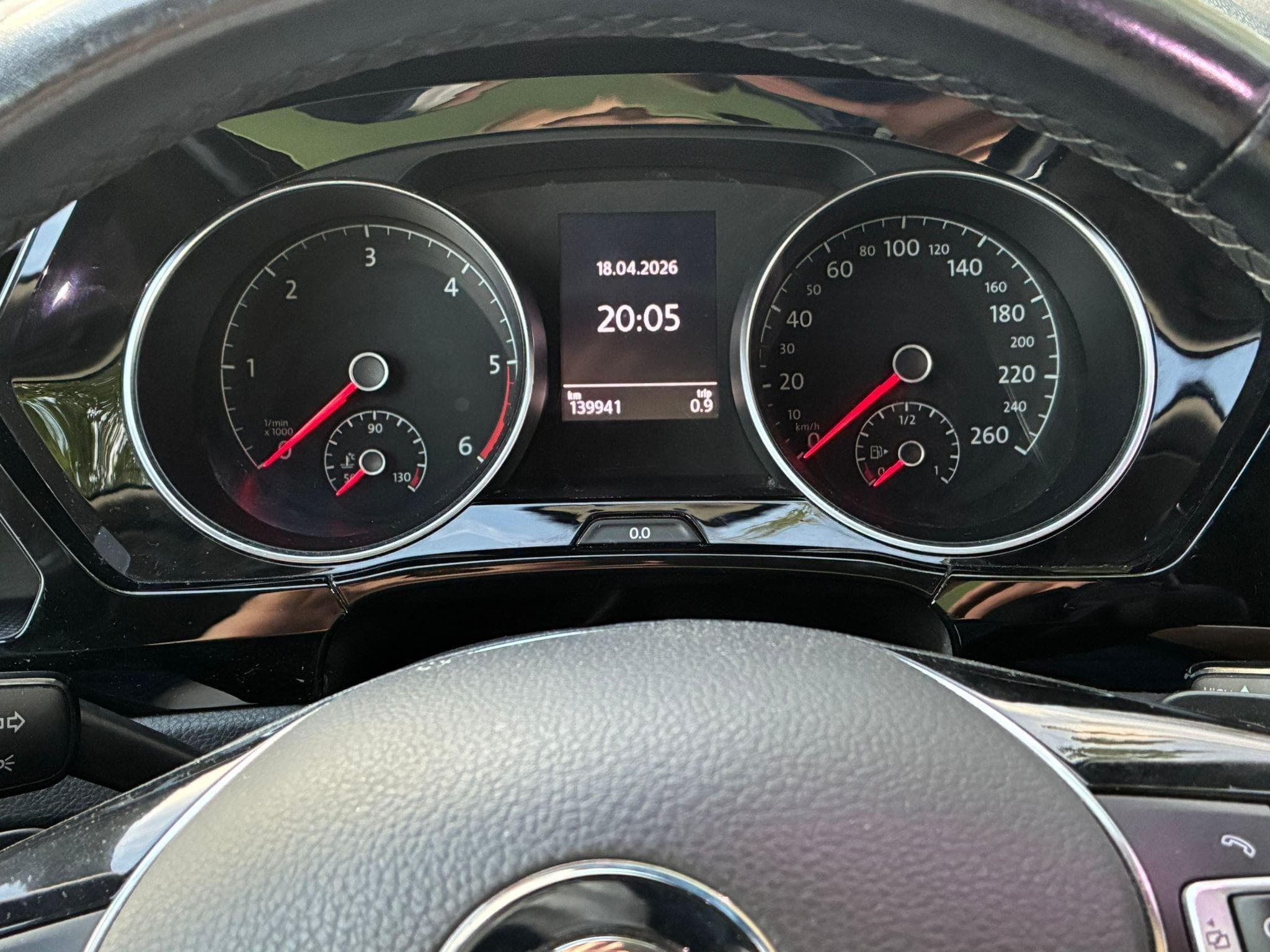 VW Touran 7 places (2015) - Photo 7