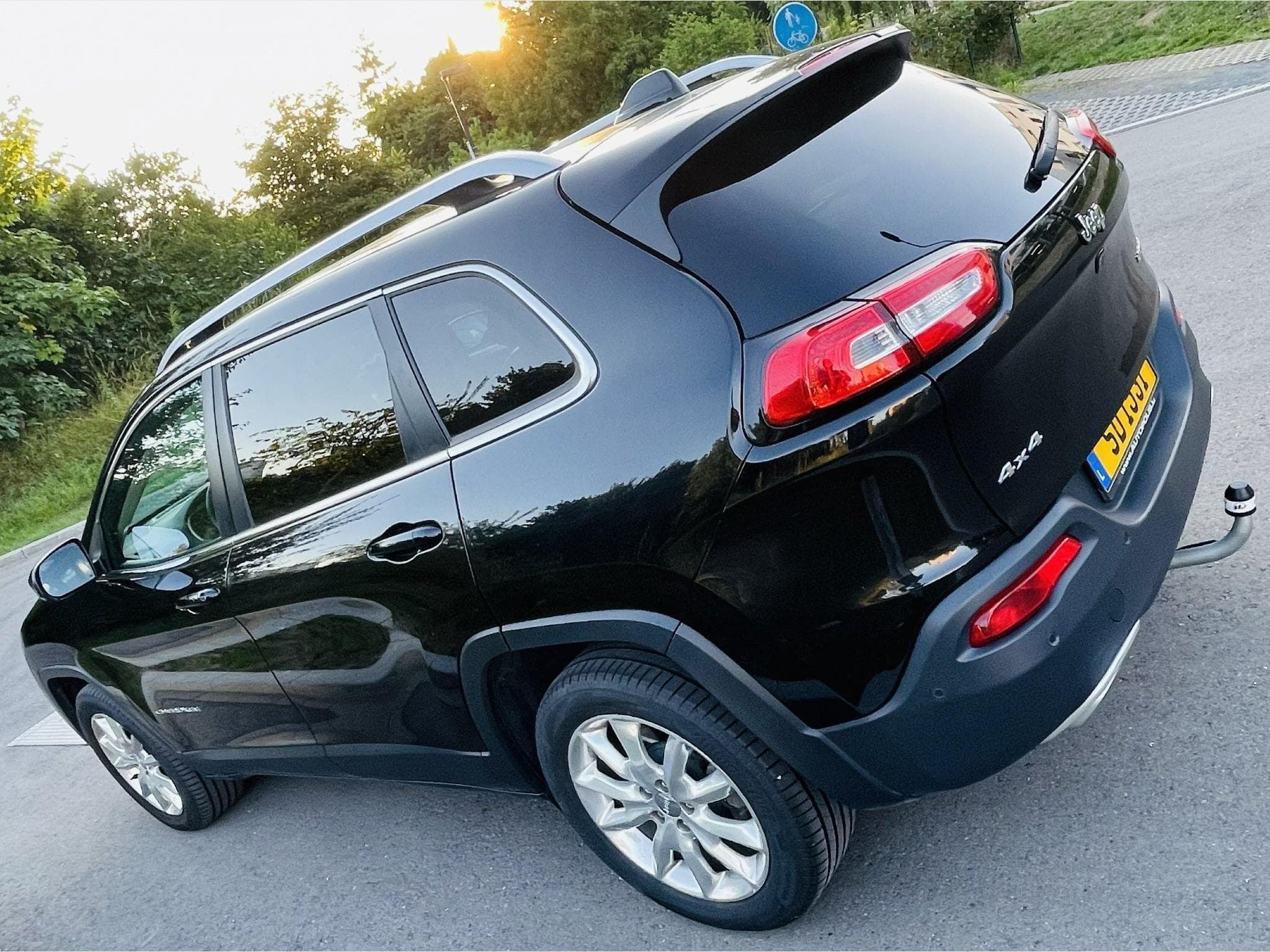 Jeep Cherokee MY 2017 2.2D LE 200HP (2017) - Photo 3