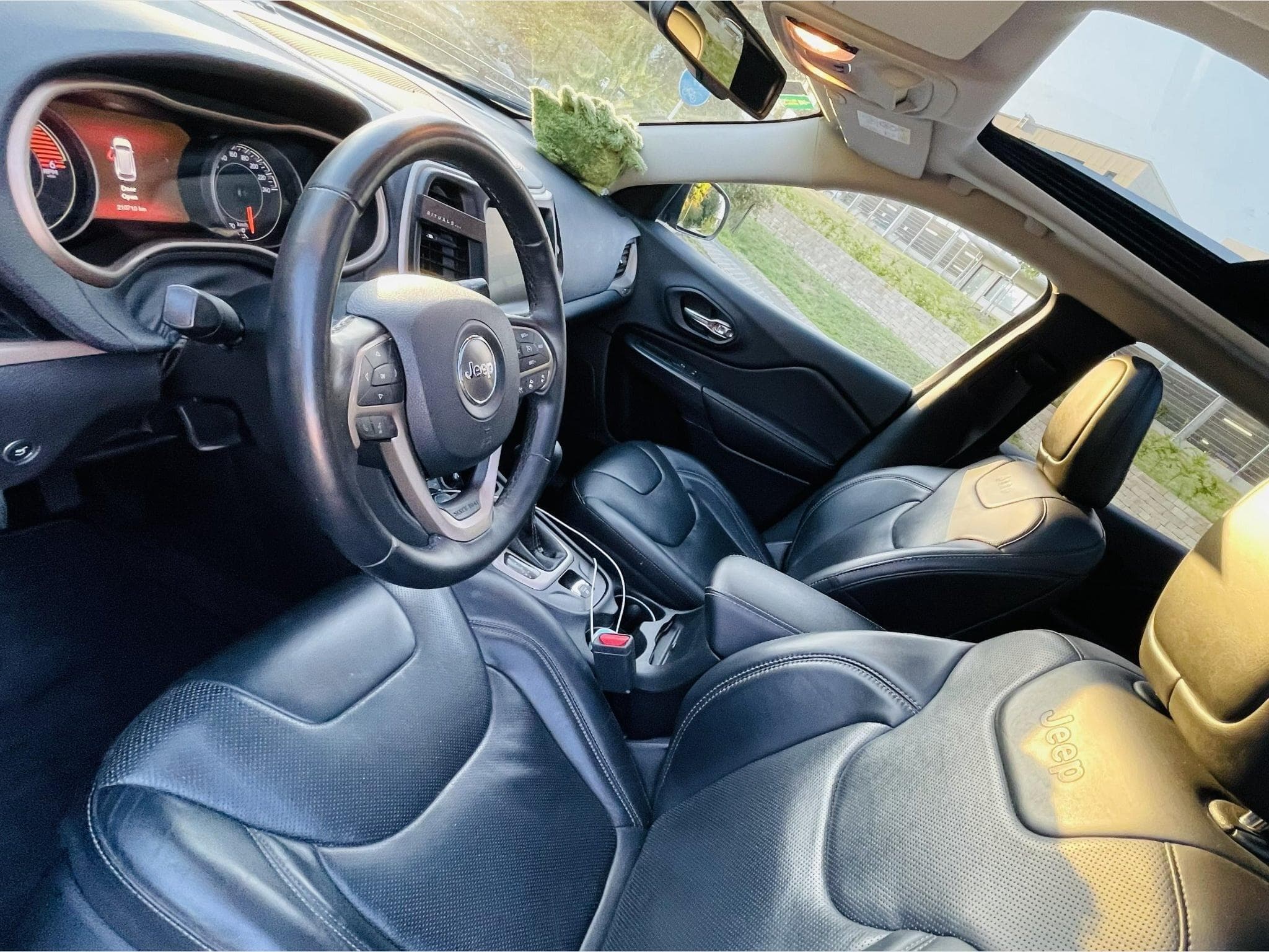 Jeep Cherokee MY 2017 2.2D LE 200HP (2017) - Photo 7