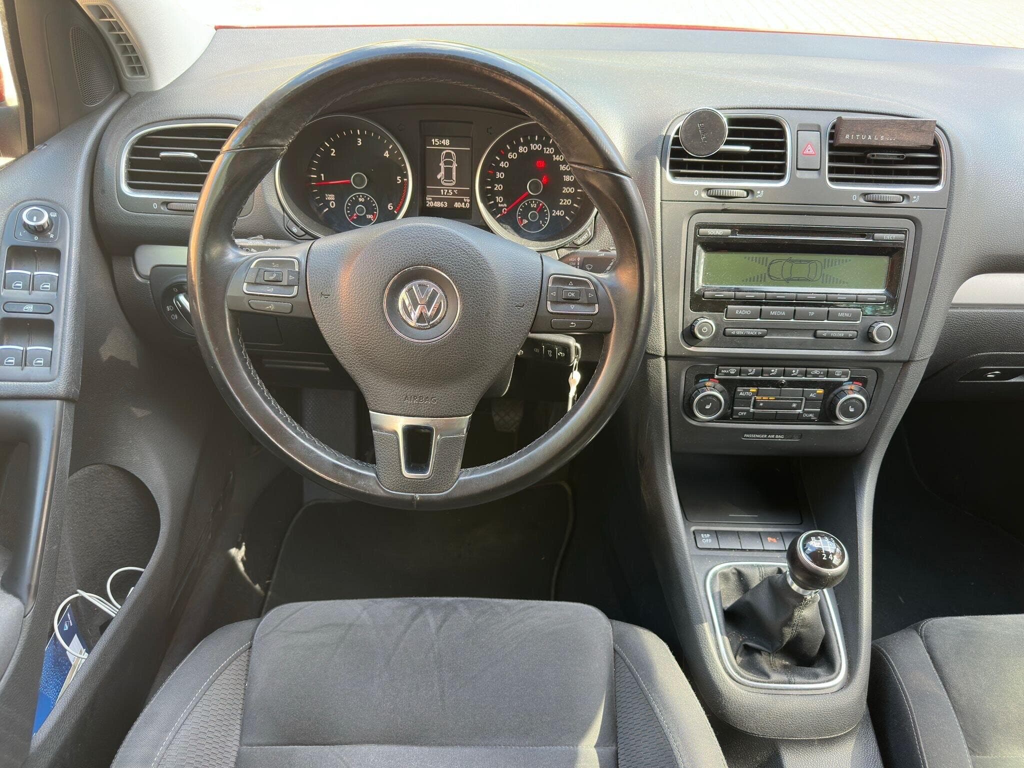 VW Golf 2.0 Tdi (2009) - Photo 9