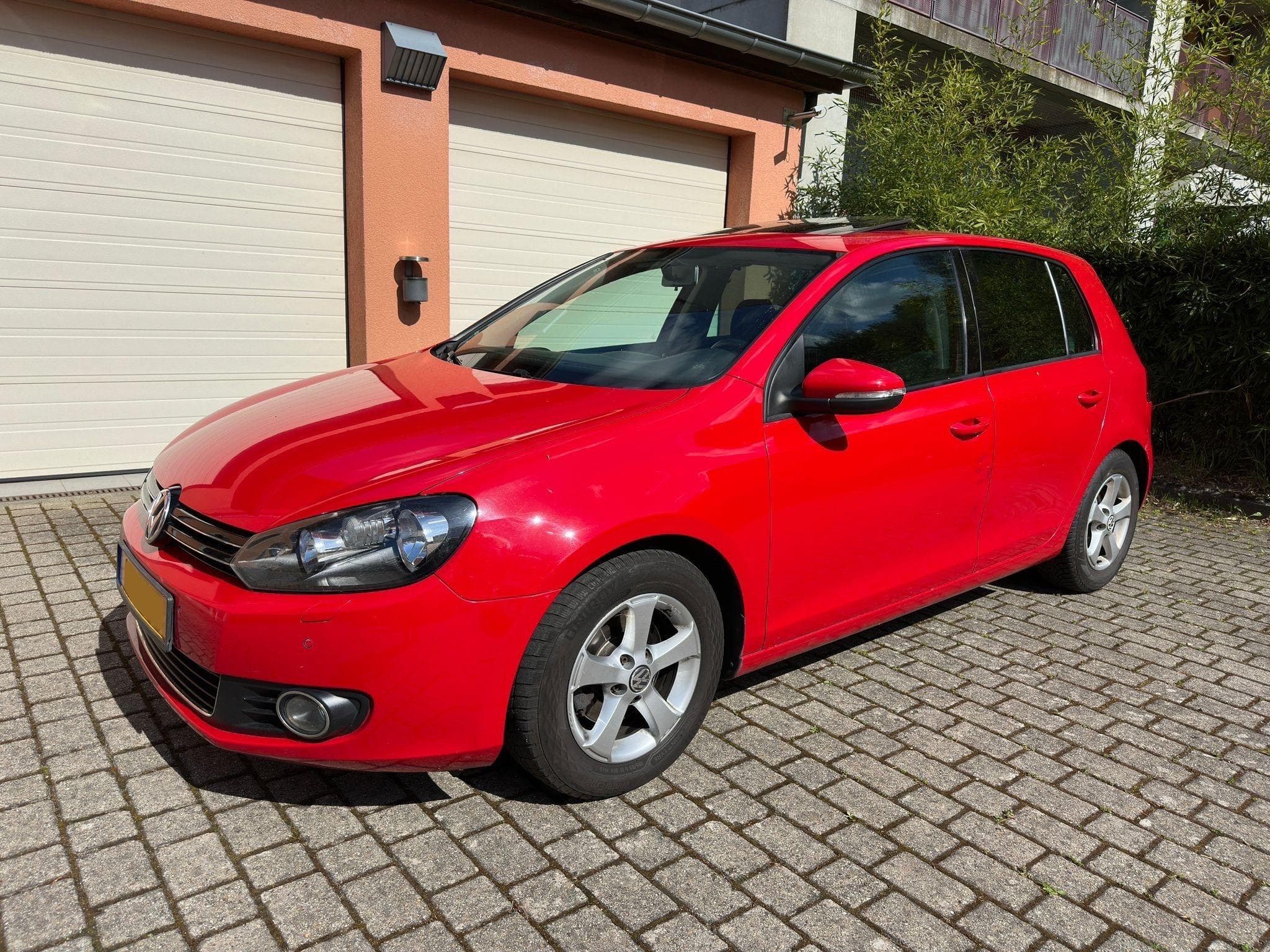 VW Golf 2.0 Tdi (2009) - Photo 3