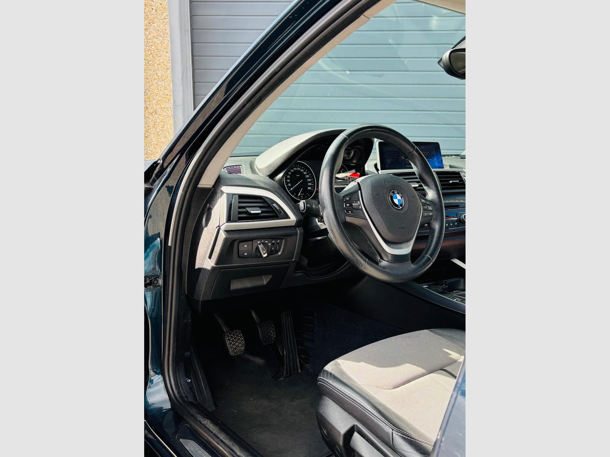 BMW 118 (2014) - Photo 4